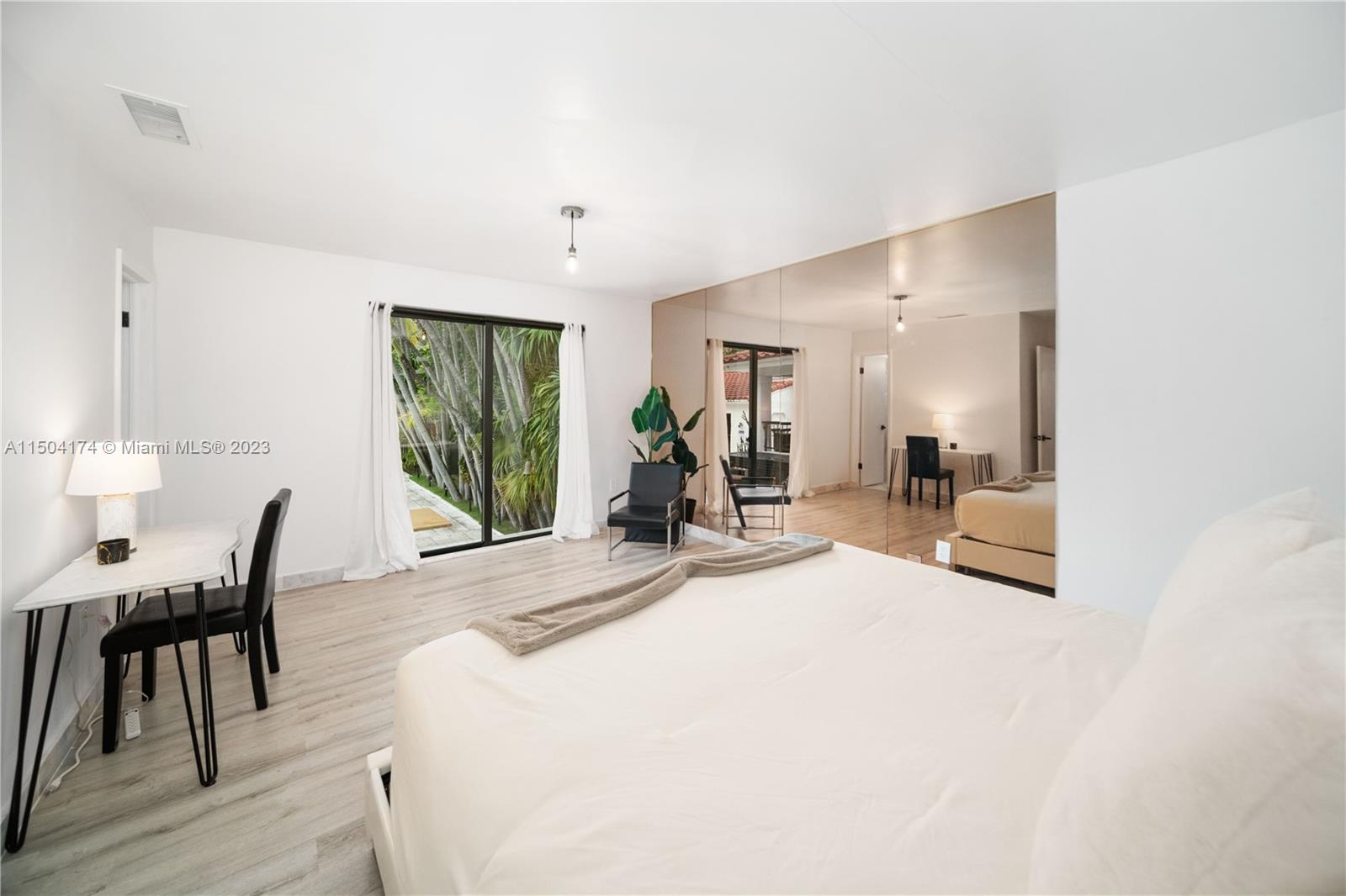 1061 NW North River Dr, Miami, Florida 33136, 9 Bedrooms Bedrooms, ,6 BathroomsBathrooms,Residentiallease,For Rent,1061 NW North River Dr,A11504174