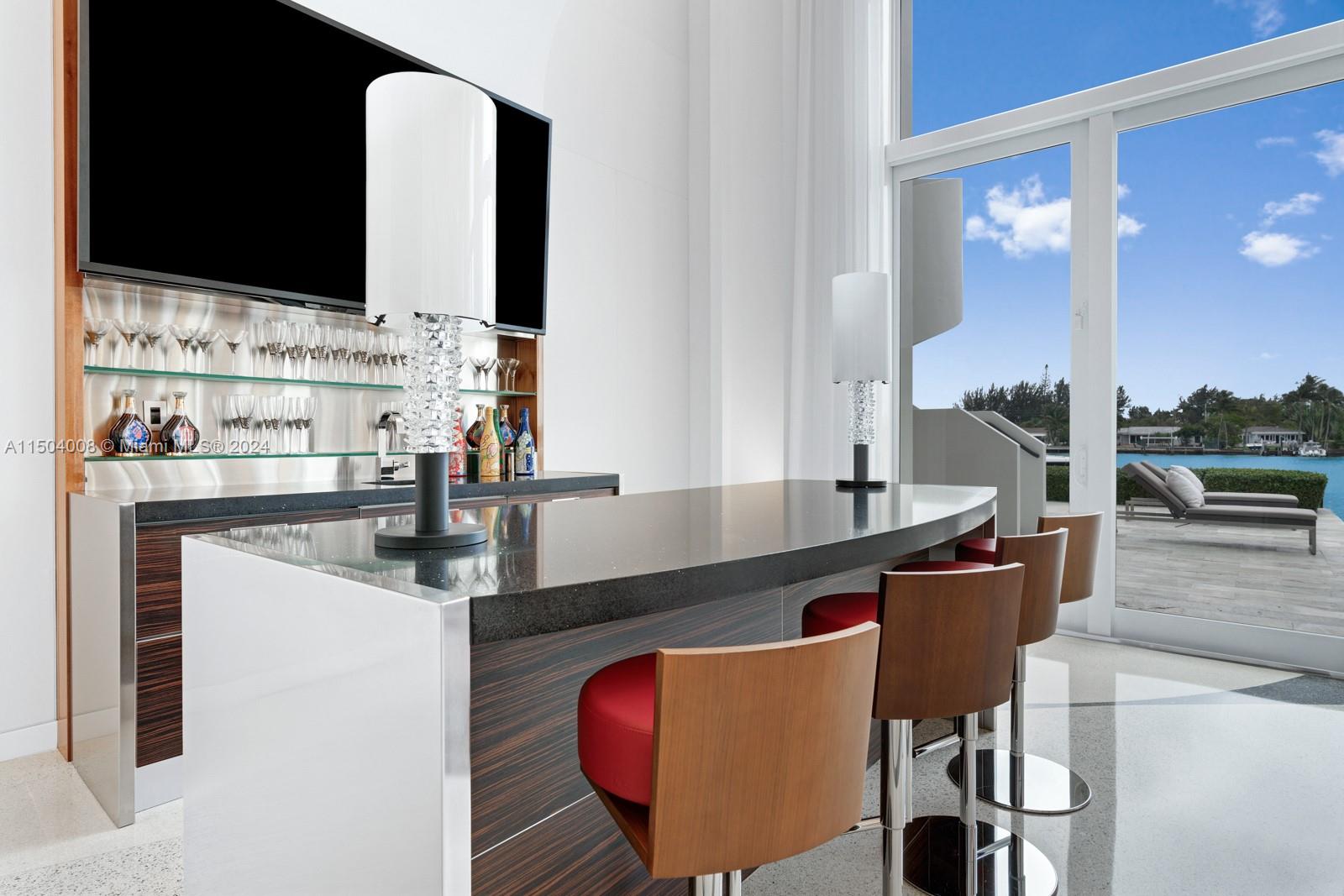 1470 Daytonia Rd, Miami Beach, Florida 33141, 7 Bedrooms Bedrooms, ,8 BathroomsBathrooms,Residential,For Sale,1470 Daytonia Rd,A11504008