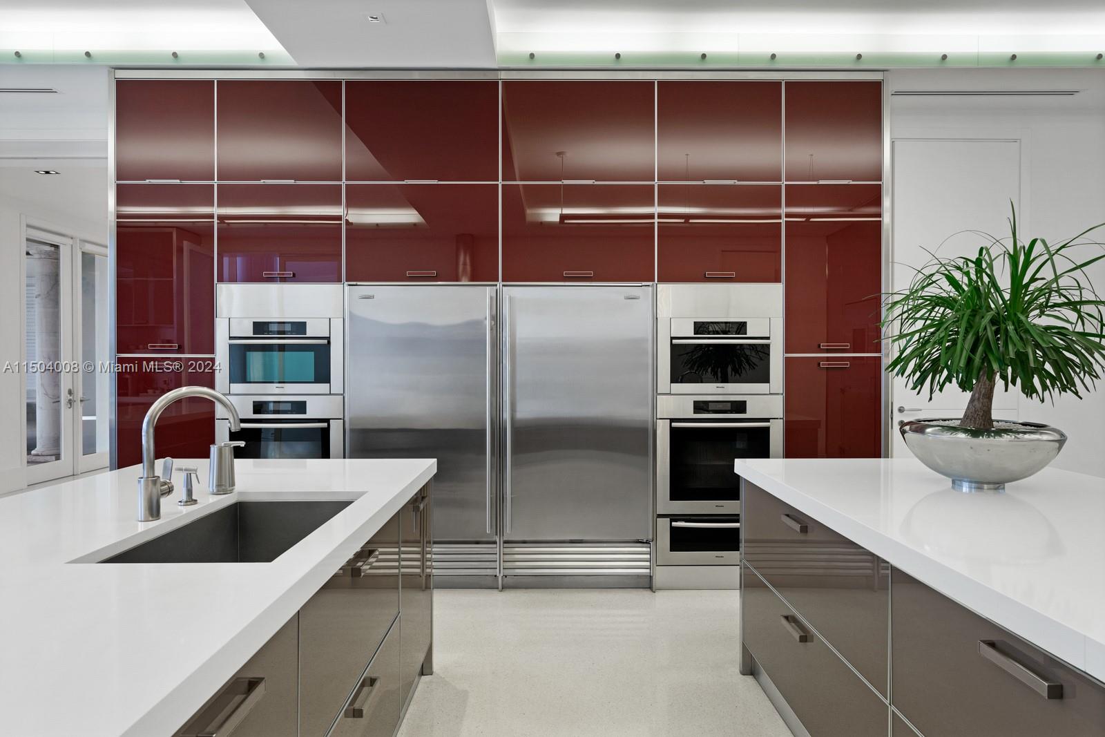 1470 Daytonia Rd, Miami Beach, Florida 33141, 7 Bedrooms Bedrooms, ,8 BathroomsBathrooms,Residential,For Sale,1470 Daytonia Rd,A11504008