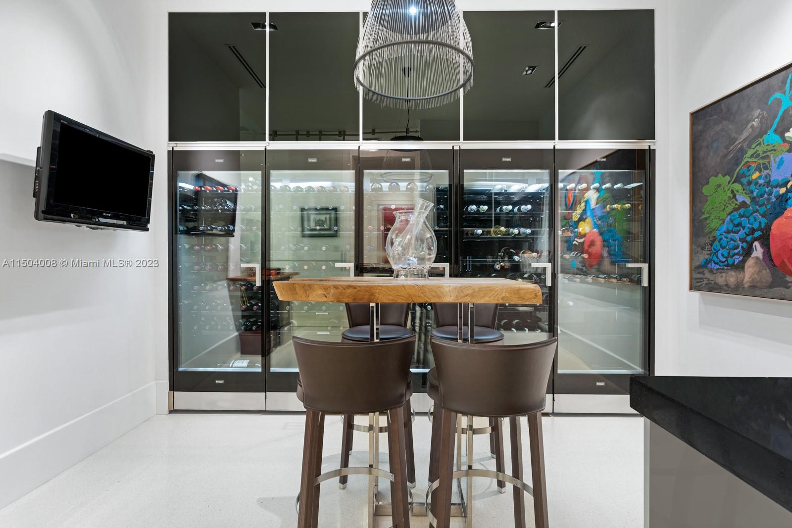 1470 Daytonia Rd, Miami Beach, Florida 33141, 7 Bedrooms Bedrooms, ,8 BathroomsBathrooms,Residential,For Sale,1470 Daytonia Rd,A11504008