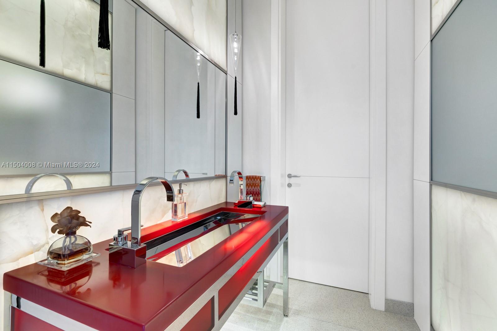 1470 Daytonia Rd, Miami Beach, Florida 33141, 7 Bedrooms Bedrooms, ,8 BathroomsBathrooms,Residential,For Sale,1470 Daytonia Rd,A11504008