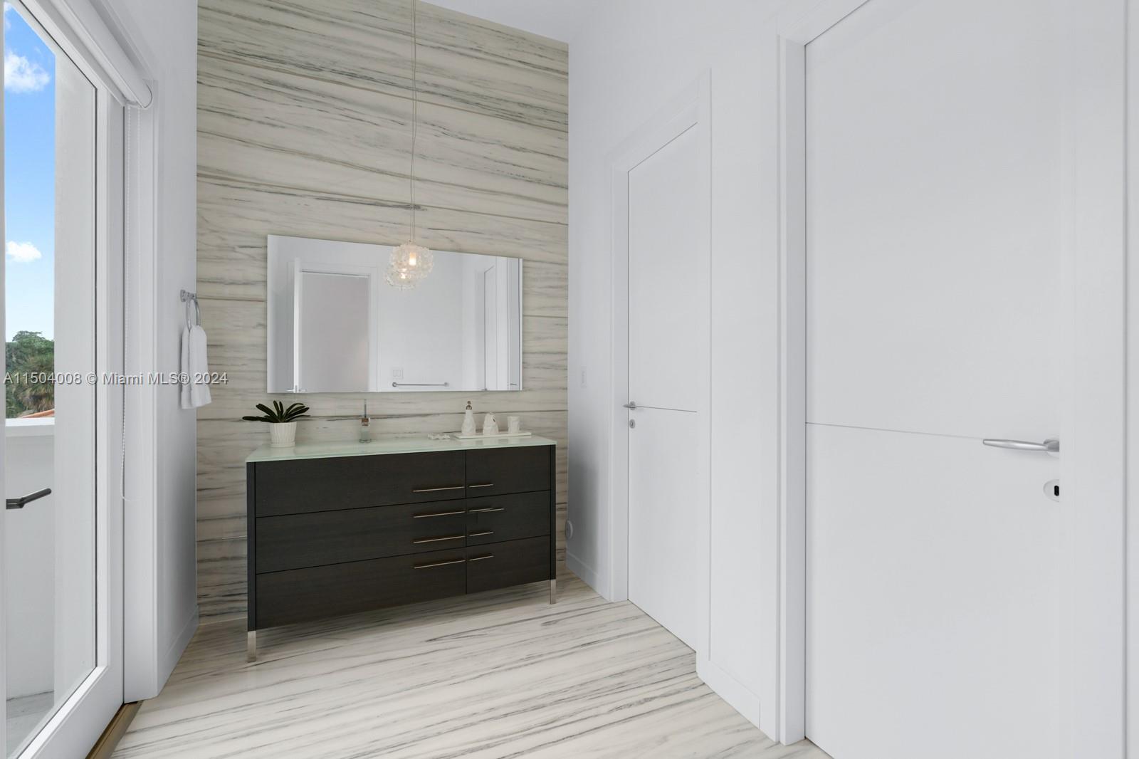 1470 Daytonia Rd, Miami Beach, Florida 33141, 7 Bedrooms Bedrooms, ,8 BathroomsBathrooms,Residential,For Sale,1470 Daytonia Rd,A11504008