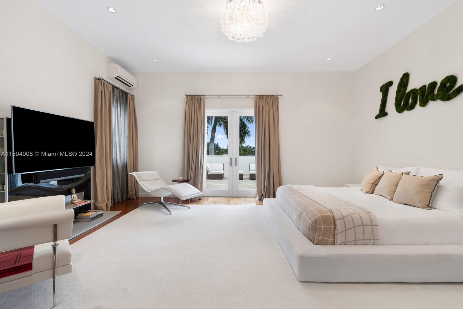 1470 Daytonia Rd, Miami Beach, Florida 33141, 7 Bedrooms Bedrooms, ,8 BathroomsBathrooms,Residential,For Sale,1470 Daytonia Rd,A11504008