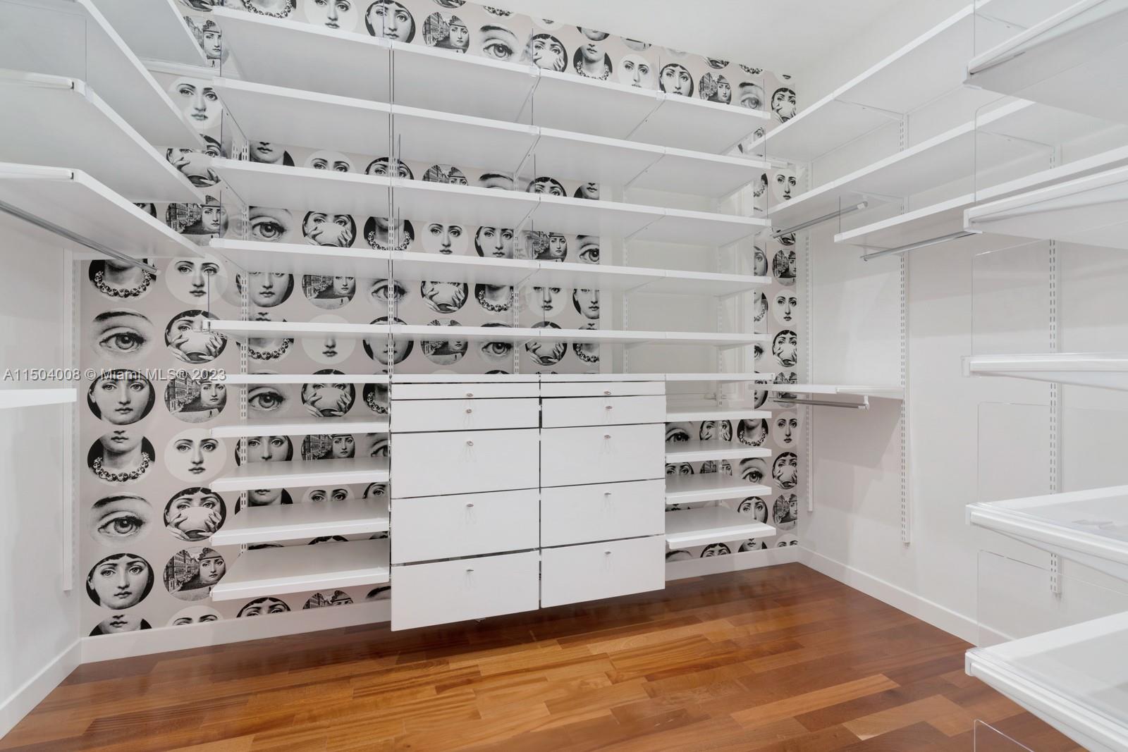 1470 Daytonia Rd, Miami Beach, Florida 33141, 7 Bedrooms Bedrooms, ,8 BathroomsBathrooms,Residential,For Sale,1470 Daytonia Rd,A11504008