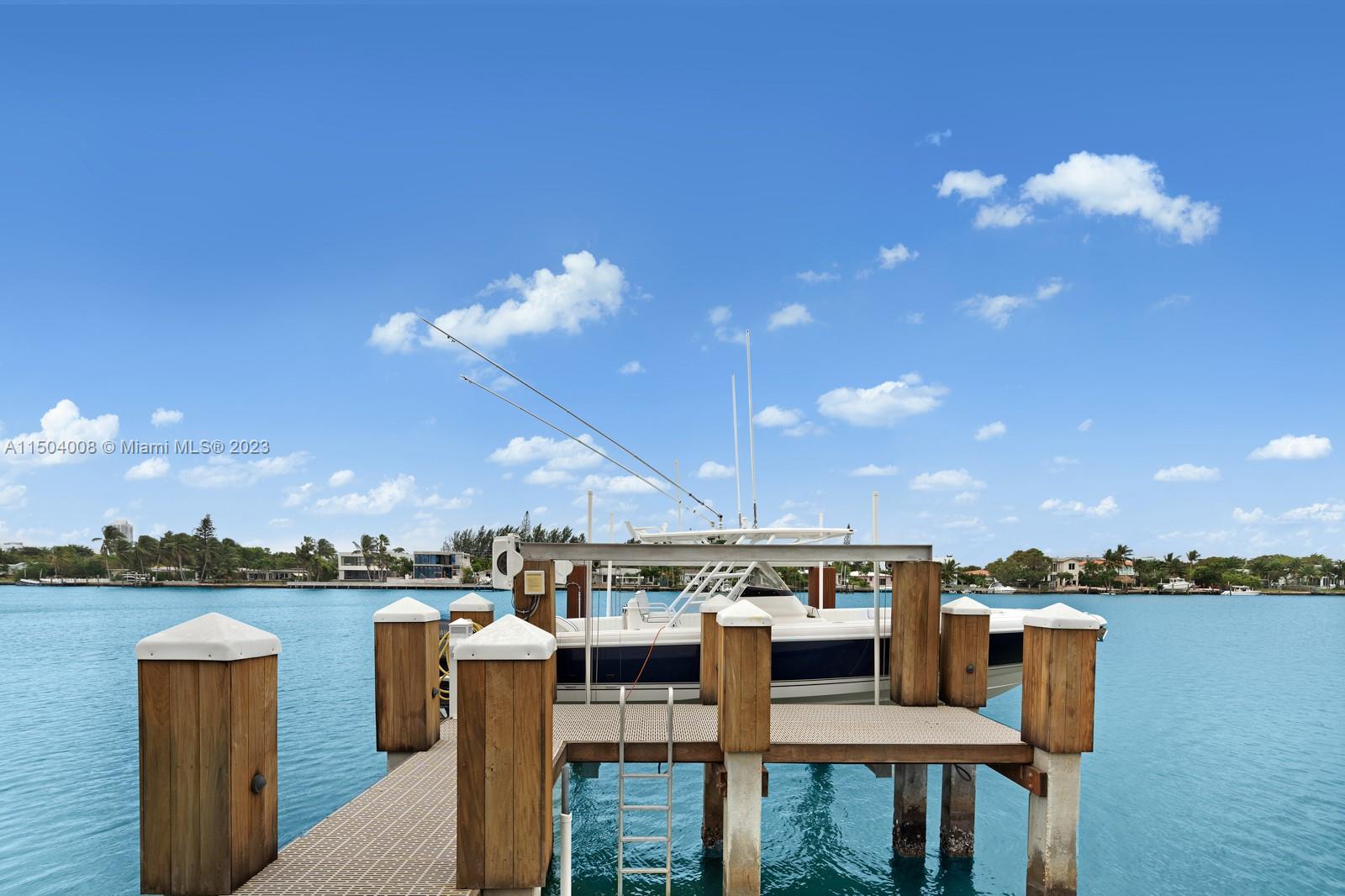 1470 Daytonia Rd, Miami Beach, Florida 33141, 7 Bedrooms Bedrooms, ,8 BathroomsBathrooms,Residential,For Sale,1470 Daytonia Rd,A11504008