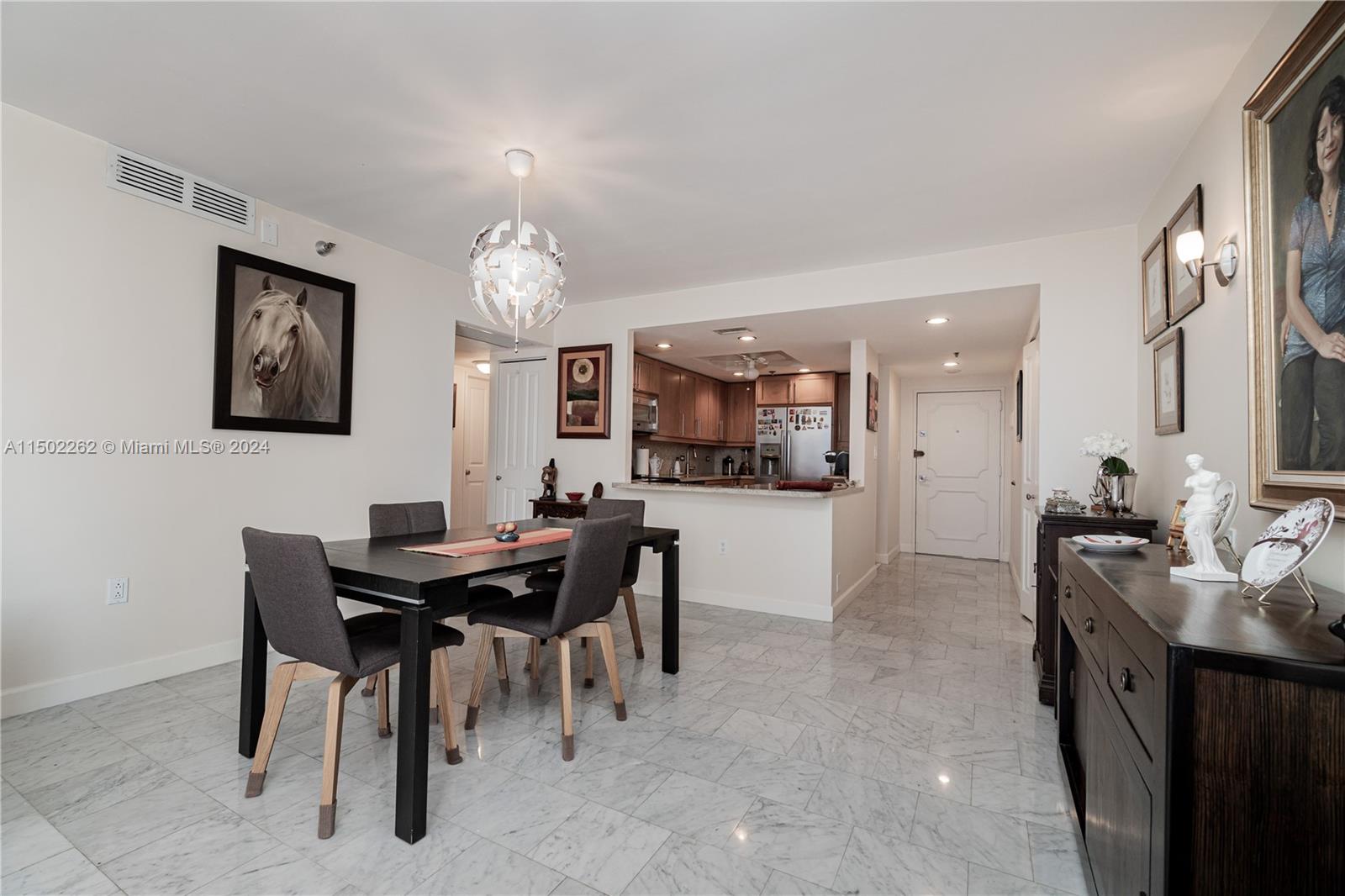 20515 E Country Club Dr 1048, Aventura, Florida 33180, 2 Bedrooms Bedrooms, ,2 BathroomsBathrooms,Residential,For Sale,20515 E Country Club Dr 1048,A11502262