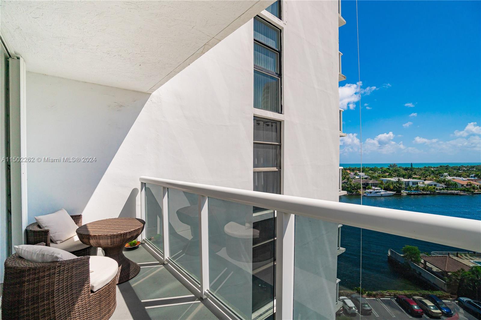 20515 E Country Club Dr 1048, Aventura, Florida 33180, 2 Bedrooms Bedrooms, ,2 BathroomsBathrooms,Residential,For Sale,20515 E Country Club Dr 1048,A11502262