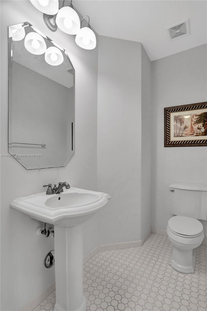 1345 4th Ct, Fort Lauderdale, FL, 33312 United States, 2 Bedrooms Bedrooms, ,2 BathroomsBathrooms,Residential,For Sale,4th Ct,A11503737