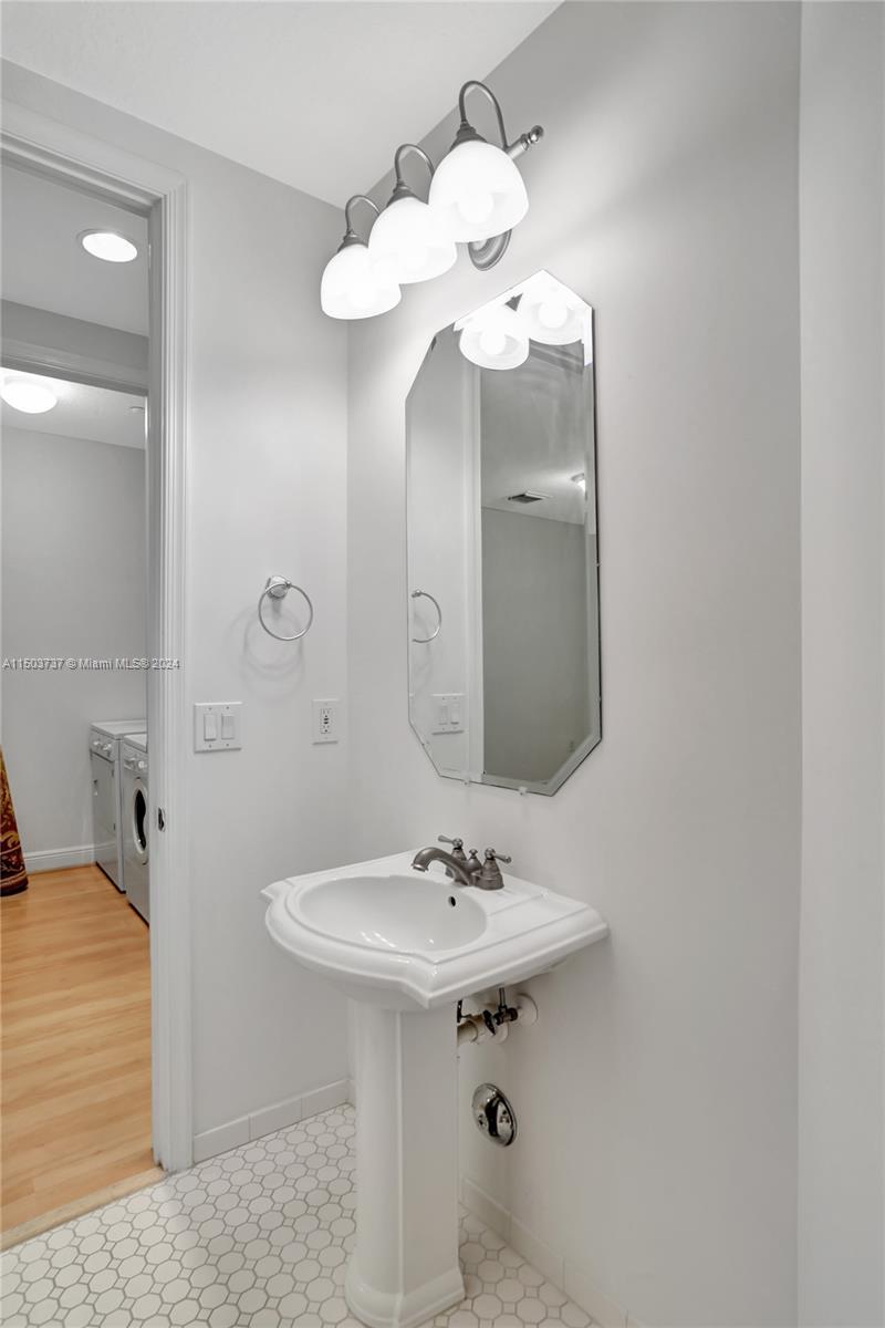 1345 4th Ct, Fort Lauderdale, FL, 33312 United States, 2 Bedrooms Bedrooms, ,2 BathroomsBathrooms,Residential,For Sale,4th Ct,A11503737