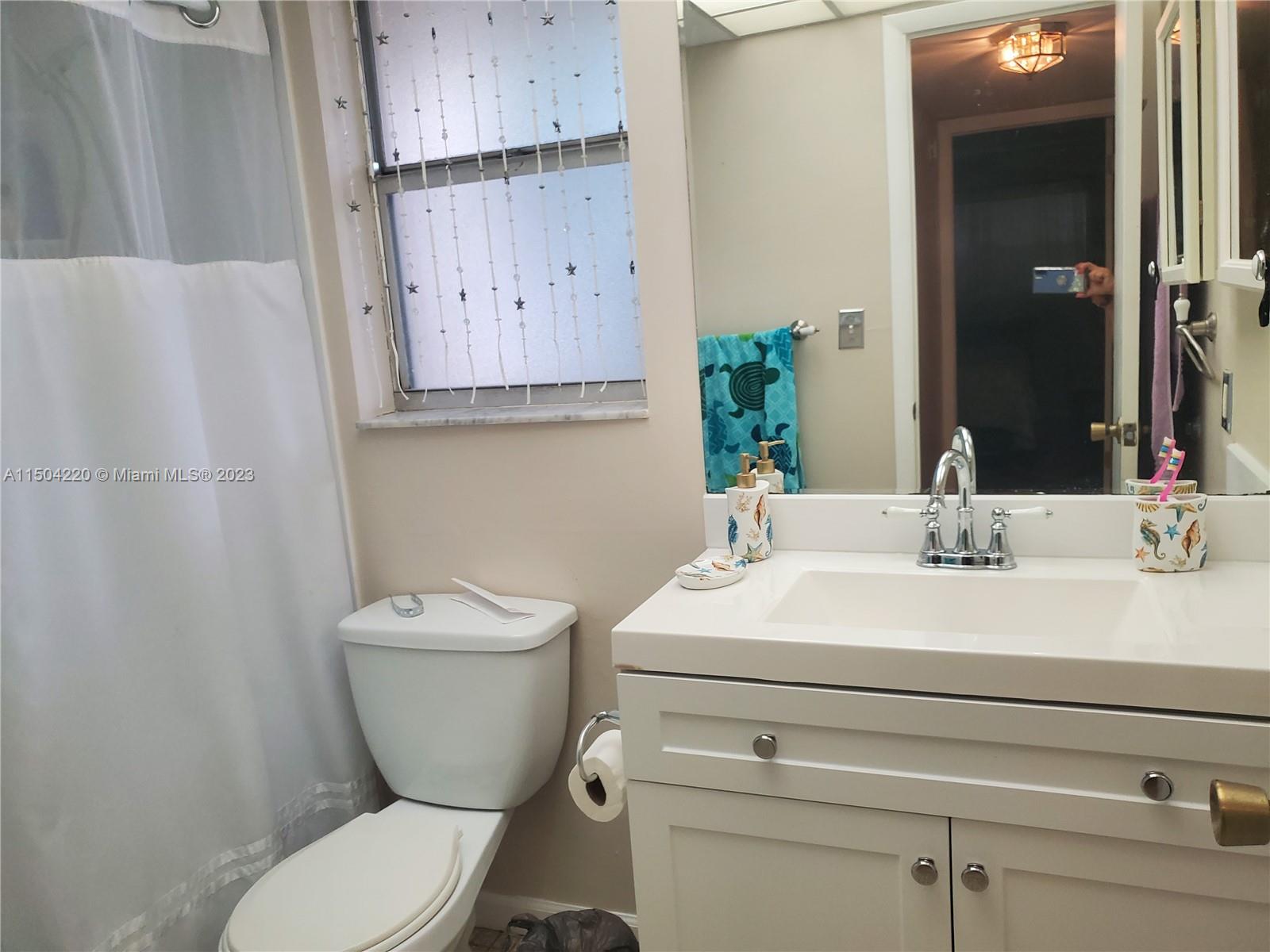 3071 Sunrise Lakes Dr, Sunrise, FL, 33322 United States, 1 Bedroom Bedrooms, ,1 BathroomBathrooms,Residential,For Sale,Sunrise Lakes Dr,A11504220