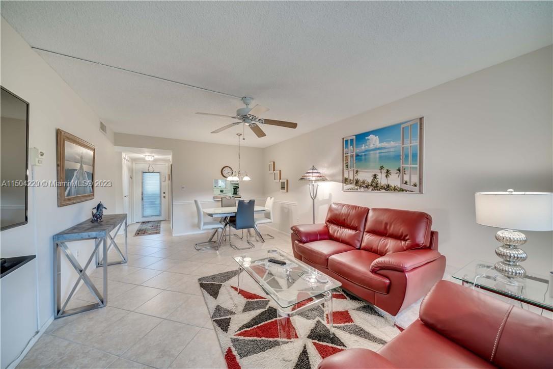 3071 Sunrise Lakes Dr, Sunrise, FL, 33322 United States, 1 Bedroom Bedrooms, ,1 BathroomBathrooms,Residential,For Sale,Sunrise Lakes Dr,A11504220