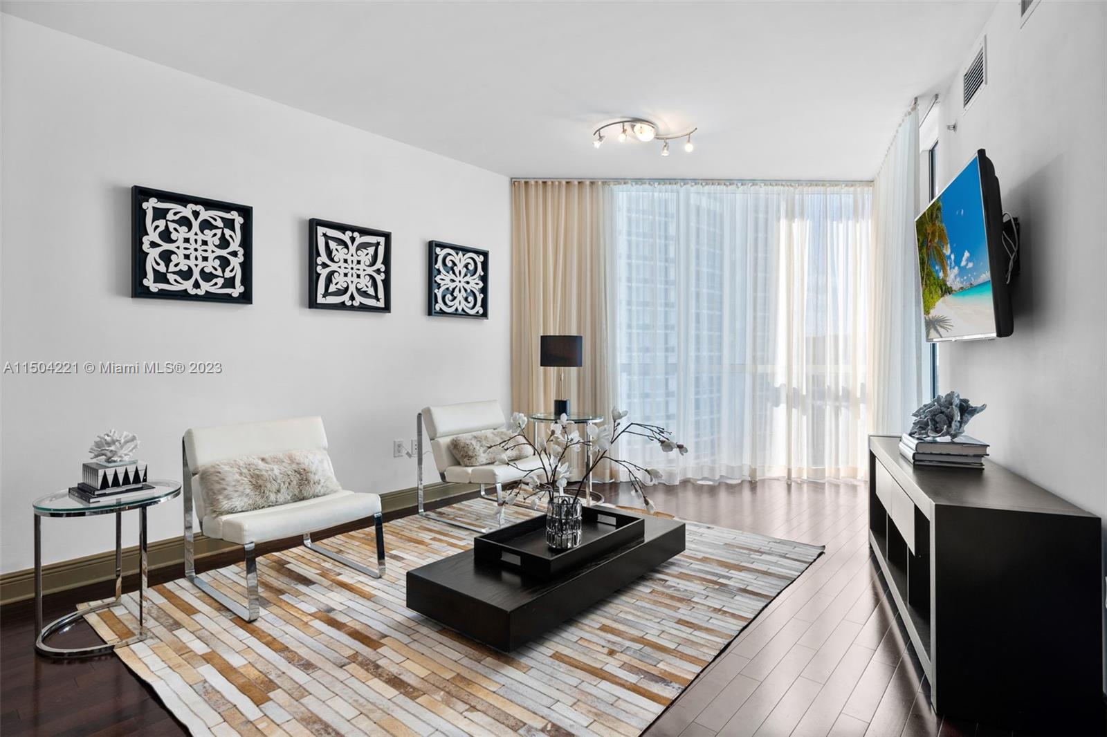 18201 Collins Ave 1208, Sunny Isles Beach, Florida 33160, 1 Bedroom Bedrooms, ,1 BathroomBathrooms,Residential,For Sale,18201 Collins Ave 1208,A11504221