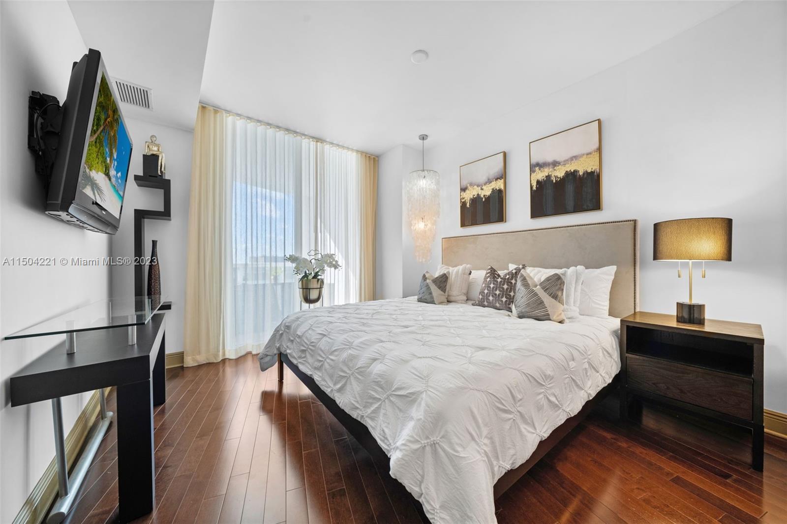 18201 Collins Ave 1208, Sunny Isles Beach, Florida 33160, 1 Bedroom Bedrooms, ,1 BathroomBathrooms,Residential,For Sale,18201 Collins Ave 1208,A11504221