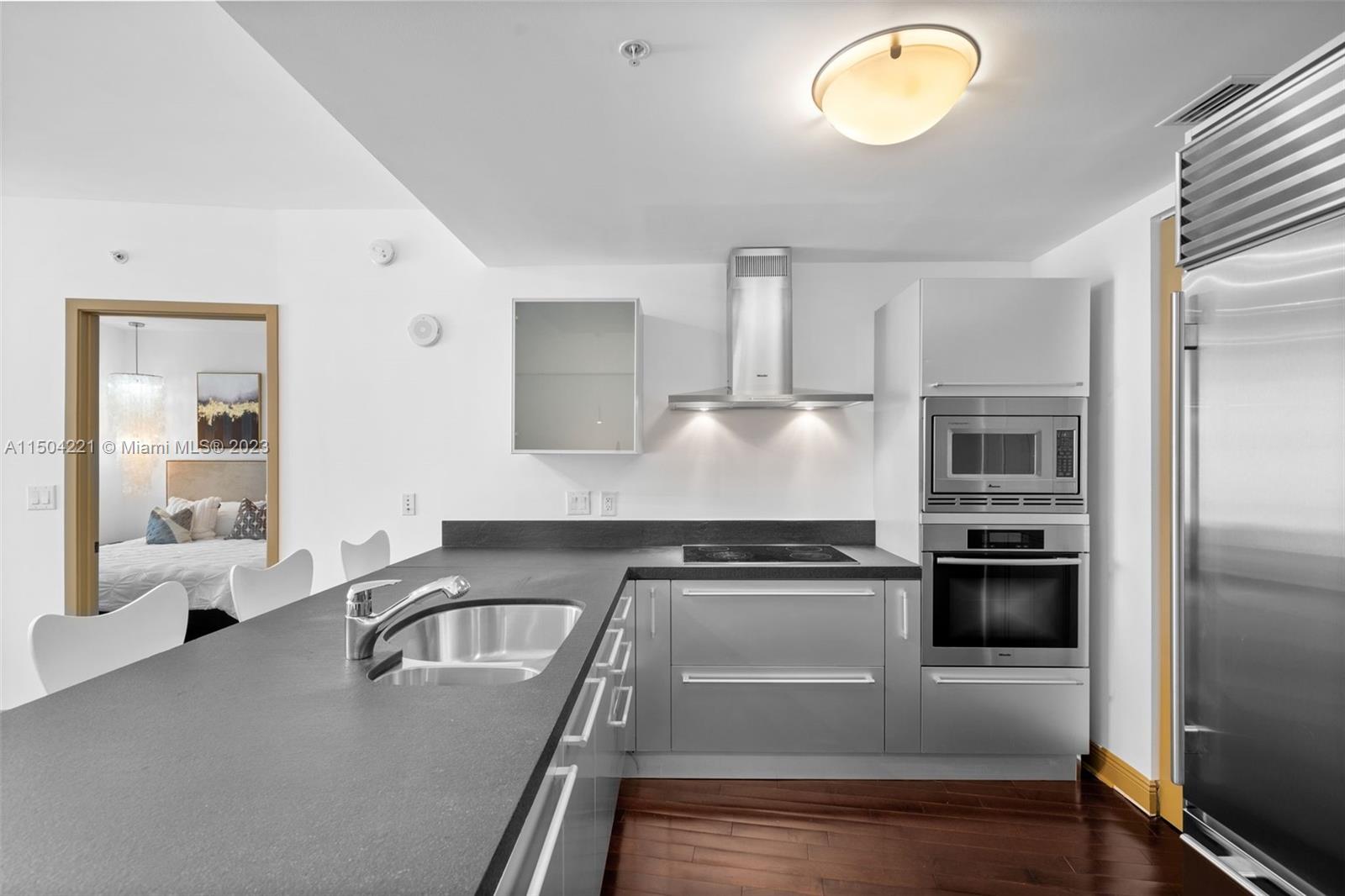 18201 Collins Ave 1208, Sunny Isles Beach, Florida 33160, 1 Bedroom Bedrooms, ,1 BathroomBathrooms,Residential,For Sale,18201 Collins Ave 1208,A11504221