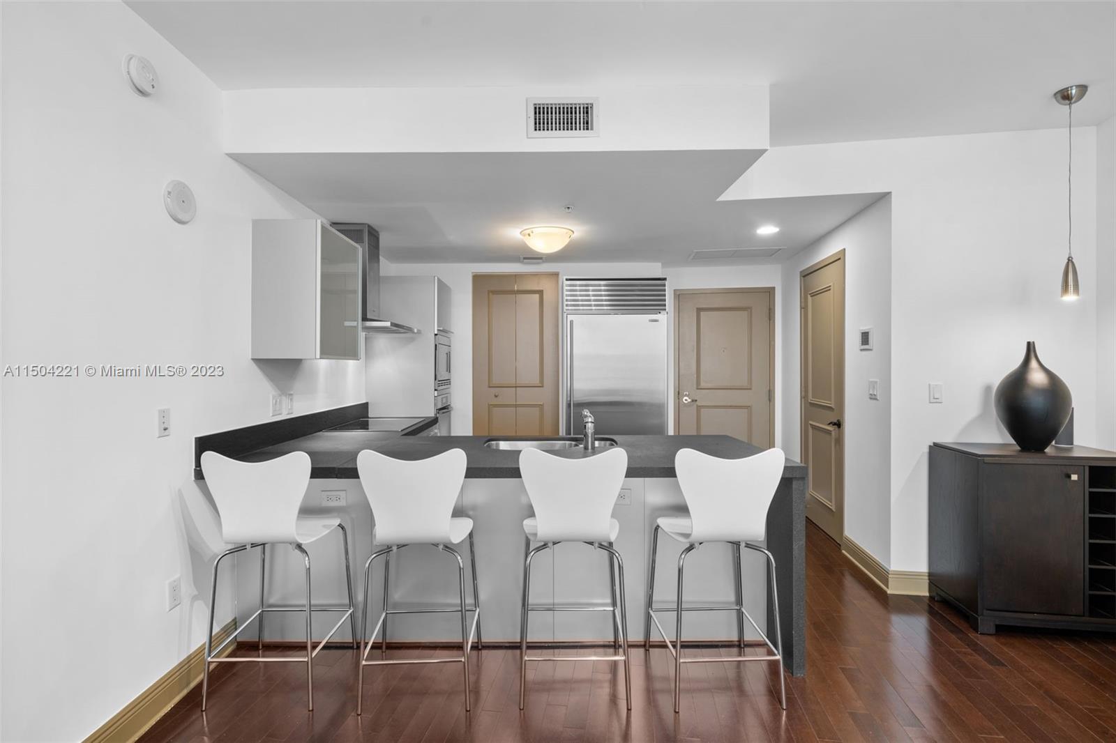 18201 Collins Ave 1208, Sunny Isles Beach, Florida 33160, 1 Bedroom Bedrooms, ,1 BathroomBathrooms,Residential,For Sale,18201 Collins Ave 1208,A11504221