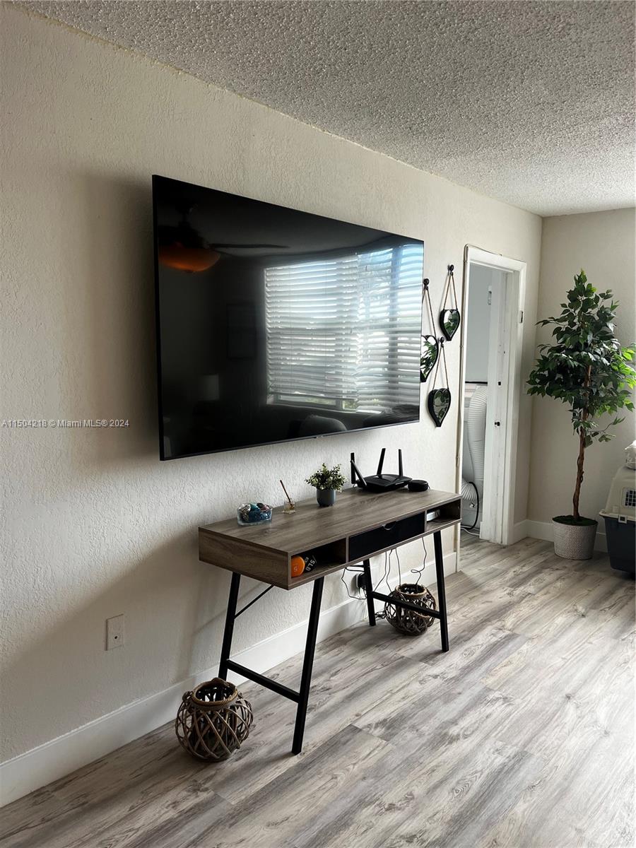 1893 S Ocean Dr 110, Hallandale Beach, Florida 33009, 1 Bedroom Bedrooms, ,1 BathroomBathrooms,Residential,For Sale,1893 S Ocean Dr 110,A11504218