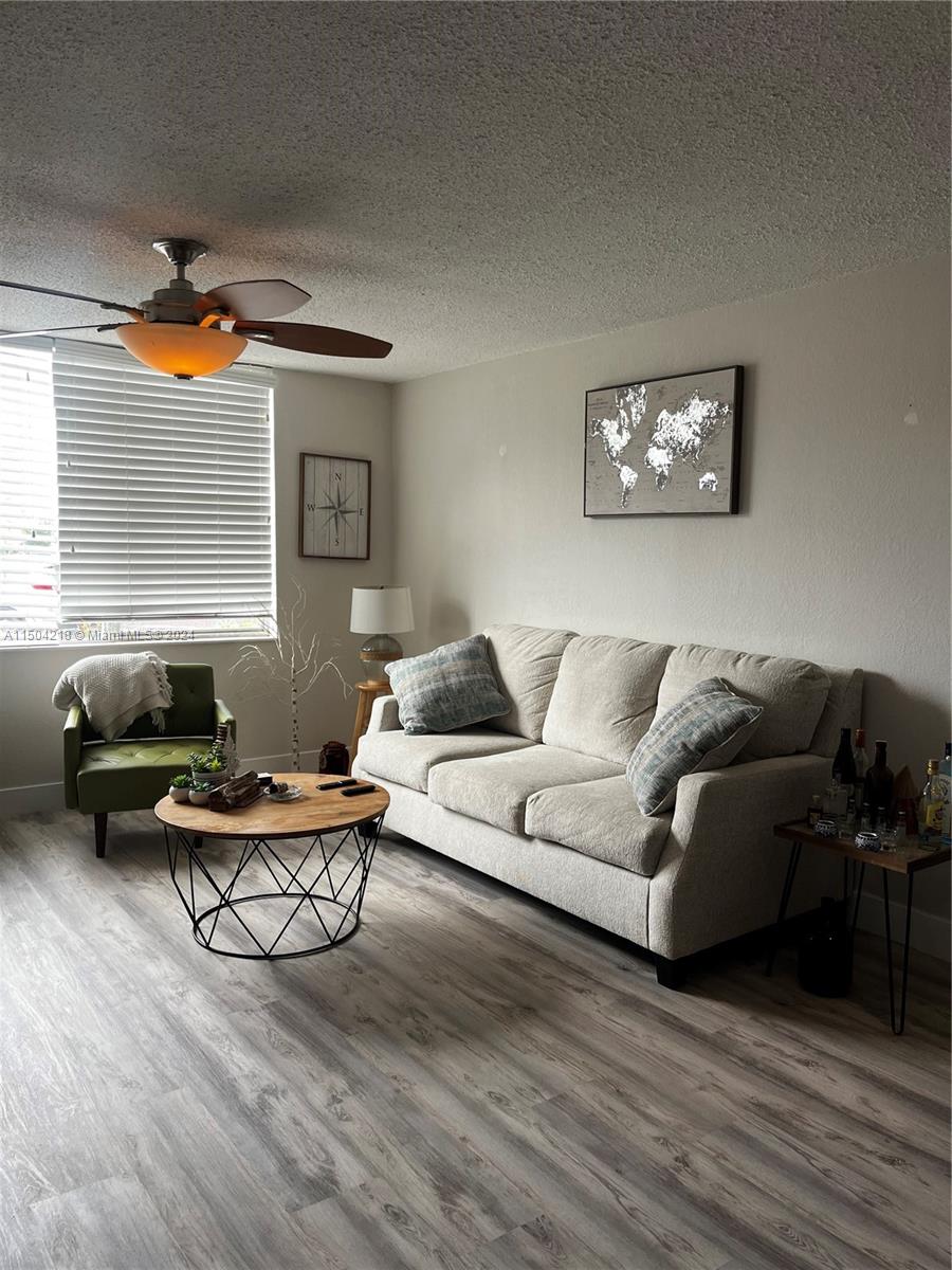 1893 S Ocean Dr 110, Hallandale Beach, Florida 33009, 1 Bedroom Bedrooms, ,1 BathroomBathrooms,Residential,For Sale,1893 S Ocean Dr 110,A11504218