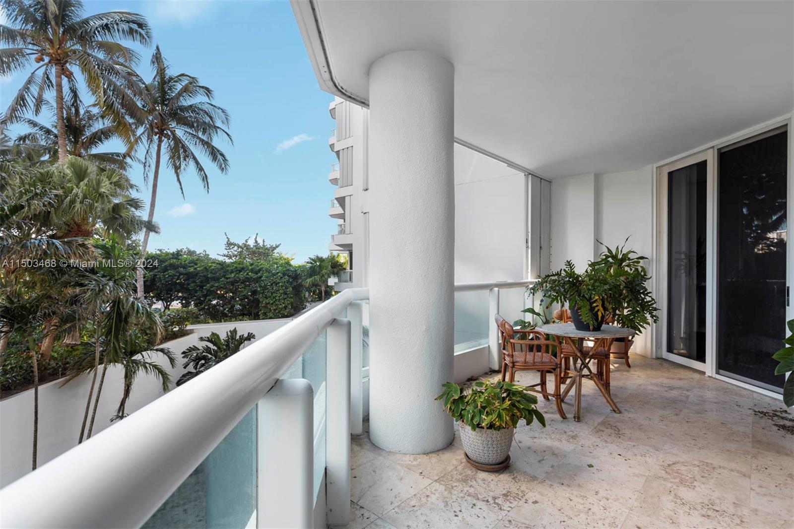 21050 Point Pl 502, Miami, Florida 33180, 3 Bedrooms Bedrooms, ,2 BathroomsBathrooms,Residential,For Sale,21050 Point Pl 502,A11503468