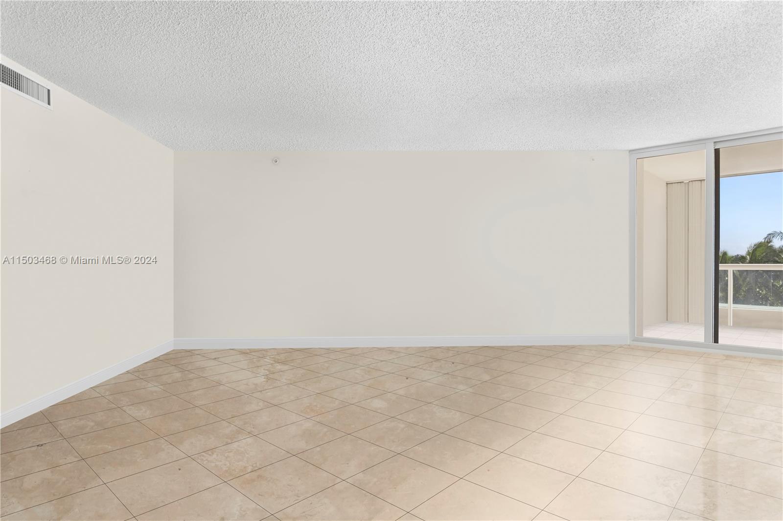 21050 Point Pl 502, Miami, Florida 33180, 3 Bedrooms Bedrooms, ,2 BathroomsBathrooms,Residential,For Sale,21050 Point Pl 502,A11503468
