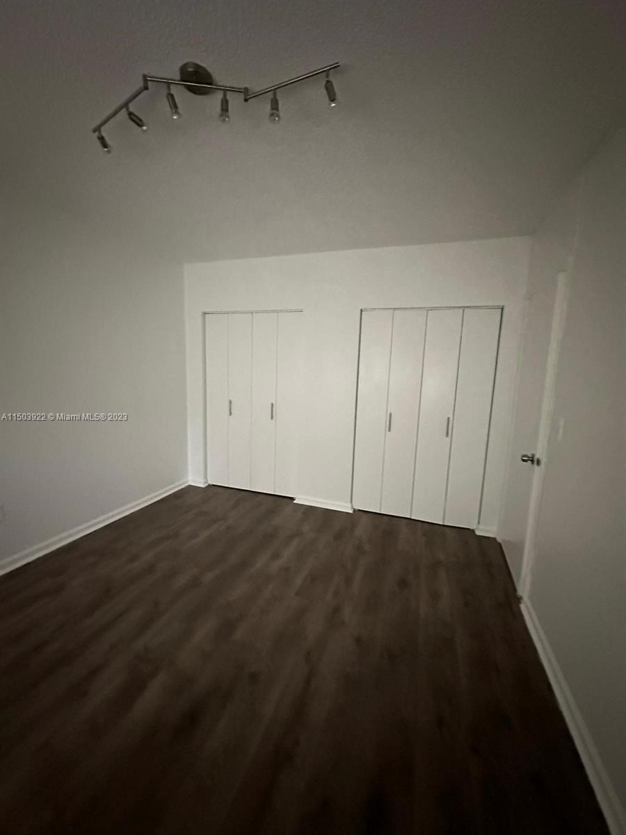7945 East Dr 302, North Bay Village, Florida 33141, 2 Bedrooms Bedrooms, ,2 BathroomsBathrooms,Residentiallease,For Rent,7945 East Dr 302,A11503922