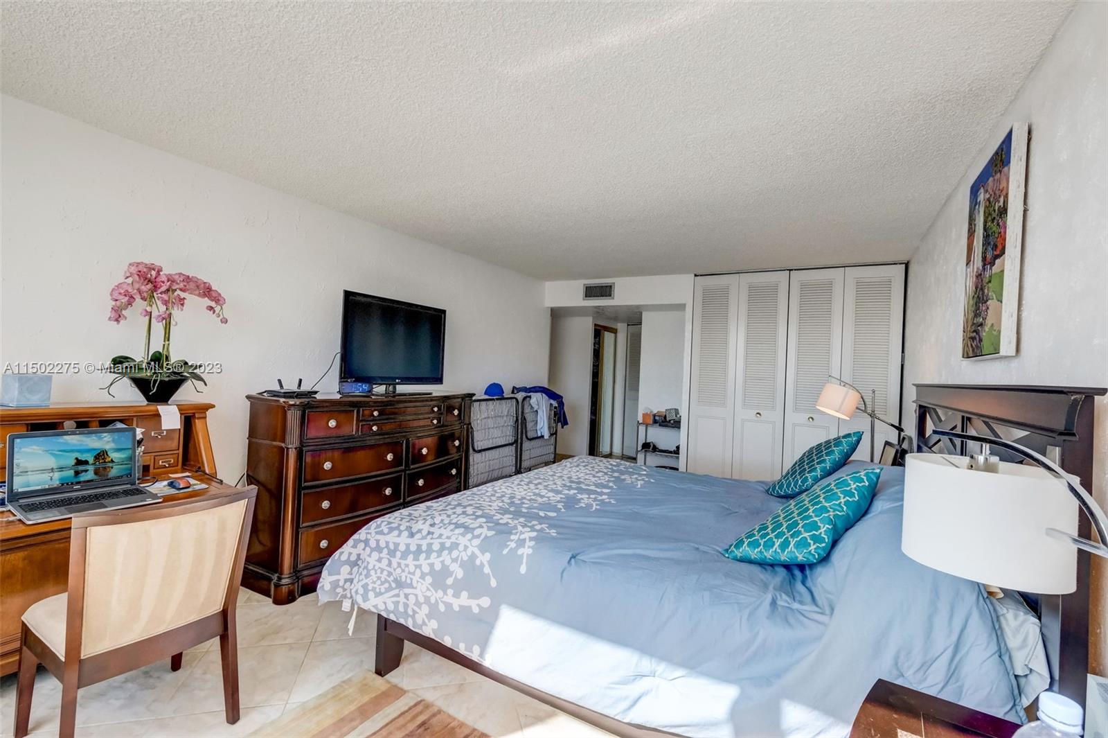 250 174th St, Sunny Isles Beach, FL, 33160 United States, 2 Bedrooms Bedrooms, ,2 BathroomsBathrooms,Residential,For Sale,174th St,A11502275