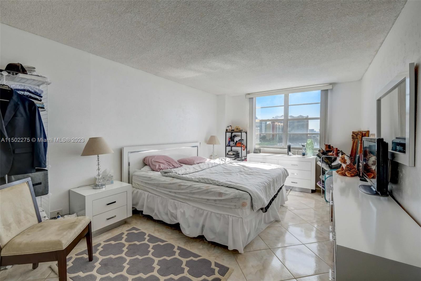 250 174th St, Sunny Isles Beach, FL, 33160 United States, 2 Bedrooms Bedrooms, ,2 BathroomsBathrooms,Residential,For Sale,174th St,A11502275