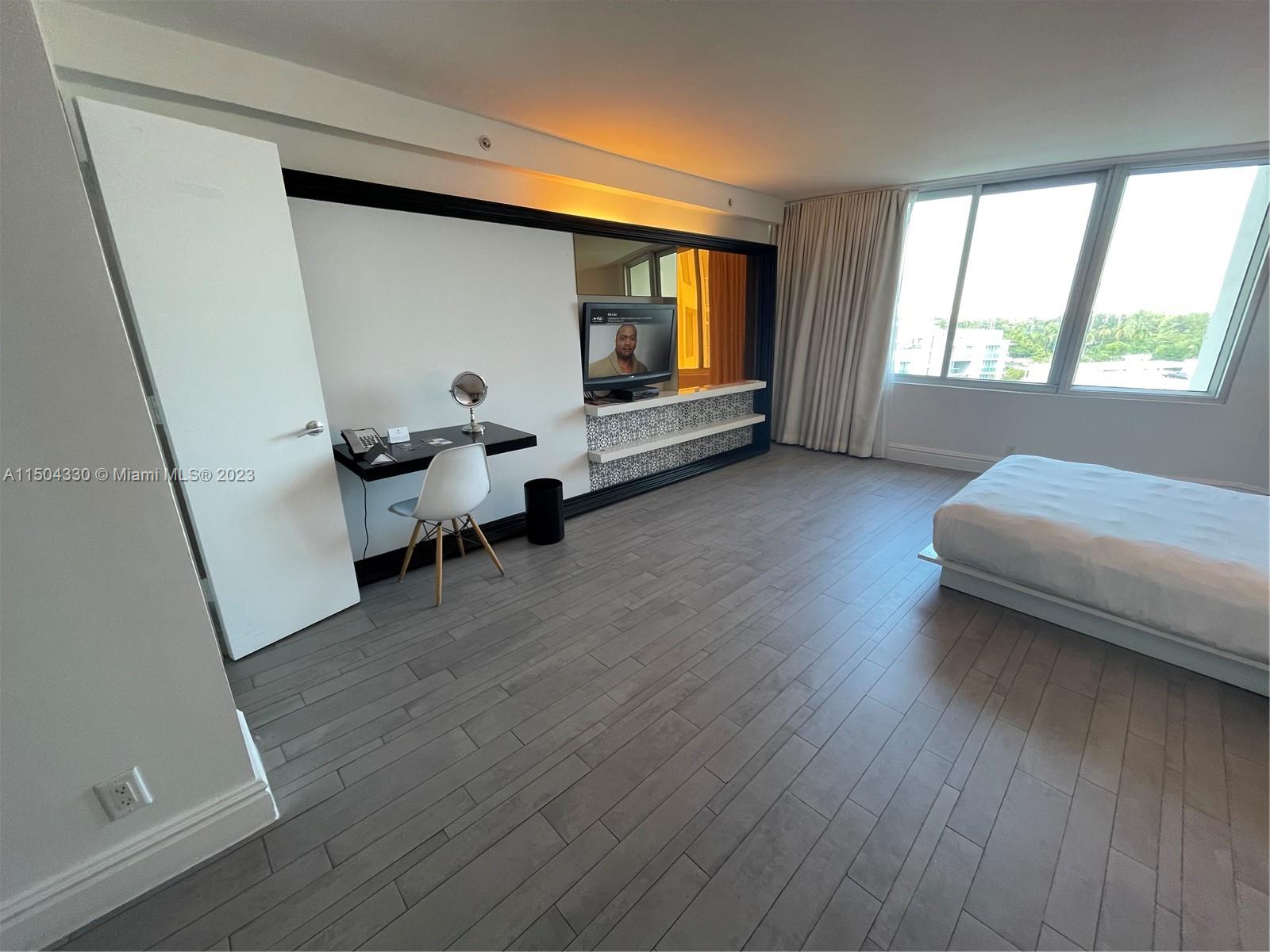 1100 West Ave 807, Miami Beach, Florida 33139, ,1 BathroomBathrooms,Residential,For Sale,1100 West Ave 807,A11504330