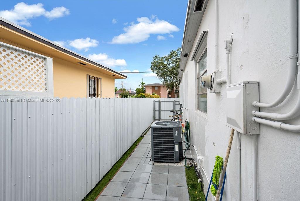 600 NW 34th Ave, Miami, Florida 33125, 3 Bedrooms Bedrooms, ,2 BathroomsBathrooms,Residential,For Sale,600 NW 34th Ave,A11503561