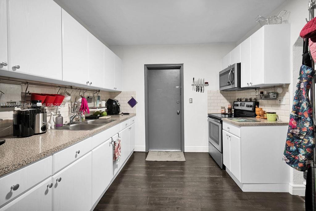 600 NW 34th Ave, Miami, Florida 33125, 3 Bedrooms Bedrooms, ,2 BathroomsBathrooms,Residential,For Sale,600 NW 34th Ave,A11503561