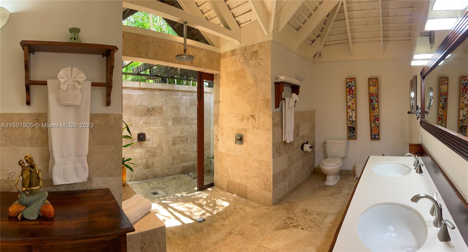 0 Country Club Dr, FL, JM, 6 Bedrooms Bedrooms, ,6 BathroomsBathrooms,Residential,For Sale,Country Club Dr,A11501905