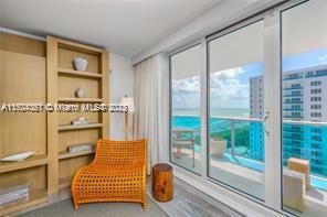 102 24th St 1112, Miami Beach, Florida 33139, 1 Bedroom Bedrooms, ,1 BathroomBathrooms,Residential,For Sale,102 24th St 1112,A11504361