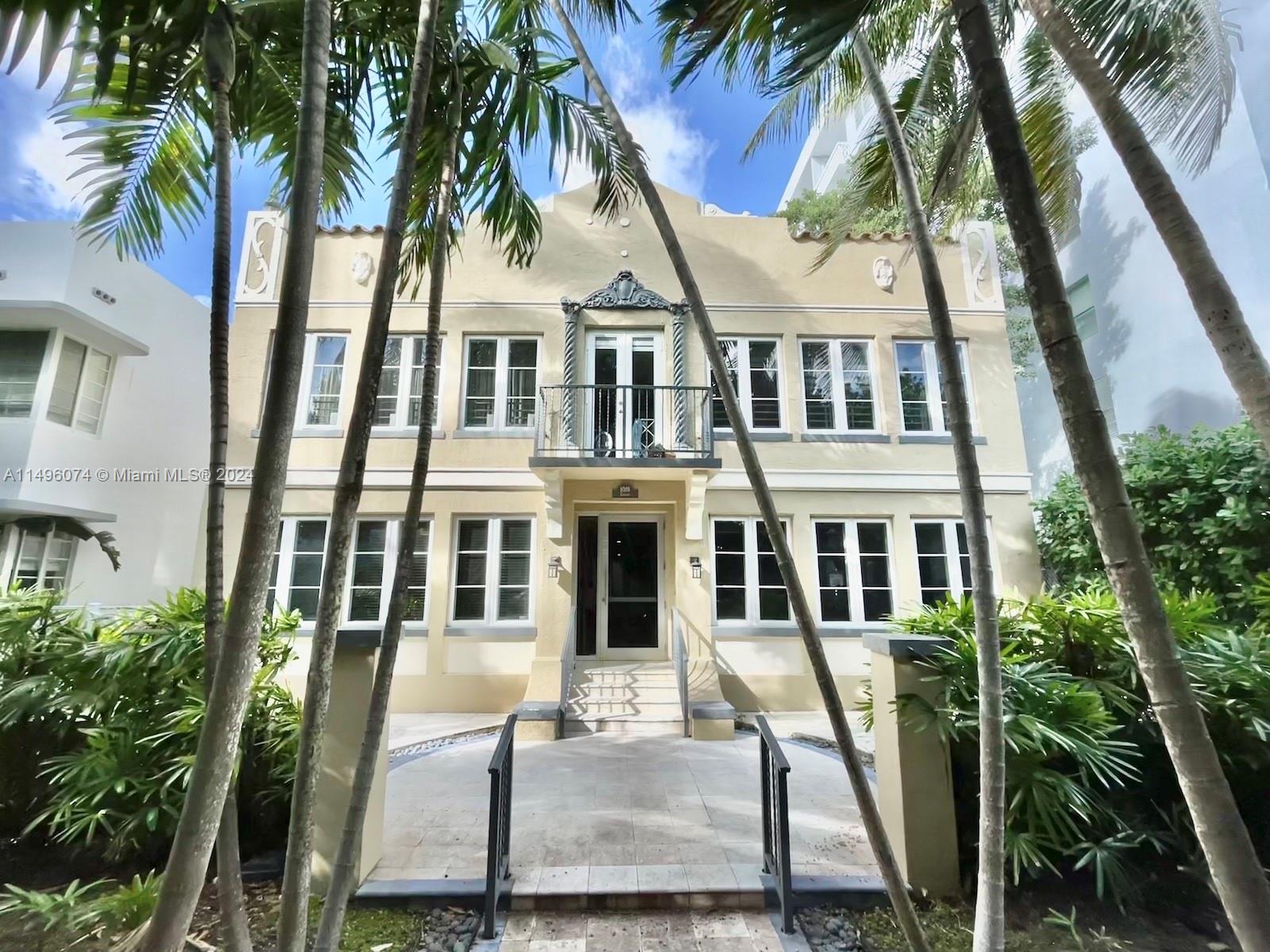 1018 Meridian Ave 4, Miami Beach, Florida 33139, 2 Bedrooms Bedrooms, ,2 BathroomsBathrooms,Residential,For Sale,1018 Meridian Ave 4,A11496074