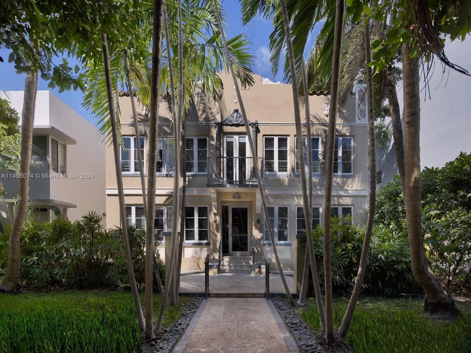 1018 Meridian Ave 4, Miami Beach, Florida 33139, 2 Bedrooms Bedrooms, ,2 BathroomsBathrooms,Residential,For Sale,1018 Meridian Ave 4,A11496074