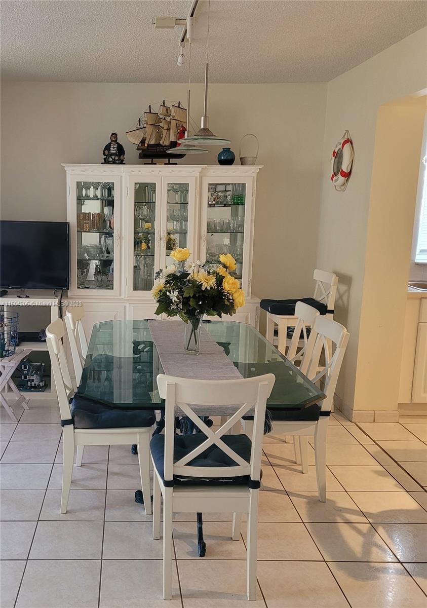 1801 S Ocean Dr 739, Hallandale Beach, Florida 33009, 2 Bedrooms Bedrooms, ,2 BathroomsBathrooms,Residential,For Sale,1801 S Ocean Dr 739,A11504205