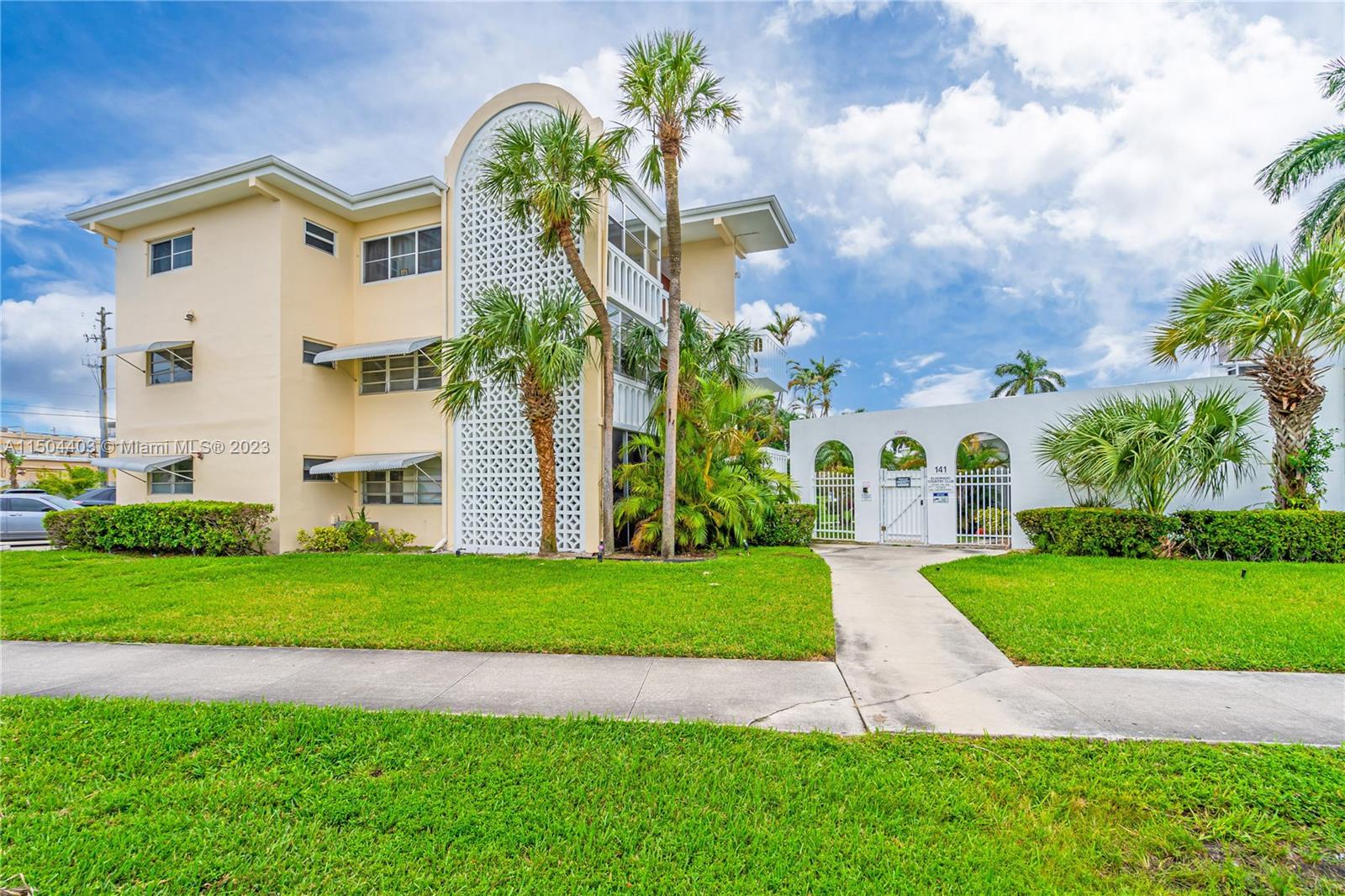 141 NE 10th Ave 26C, Hallandale Beach, Florida 33009, 1 Bedroom Bedrooms, ,1 BathroomBathrooms,Residential,For Sale,141 NE 10th Ave 26C,A11504403