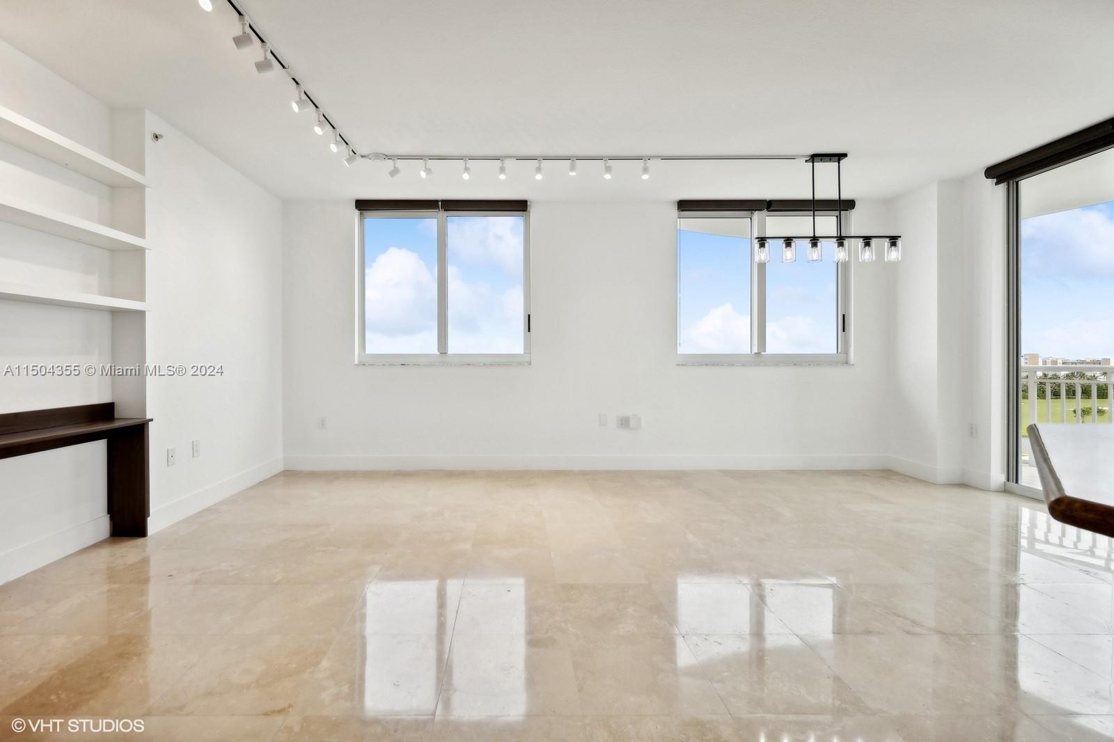 1745 E Hallandale Beach Blvd 602W, Hallandale Beach, Florida 33009, 3 Bedrooms Bedrooms, ,2 BathroomsBathrooms,Residential,For Sale,1745 E Hallandale Beach Blvd 602W,A11504355