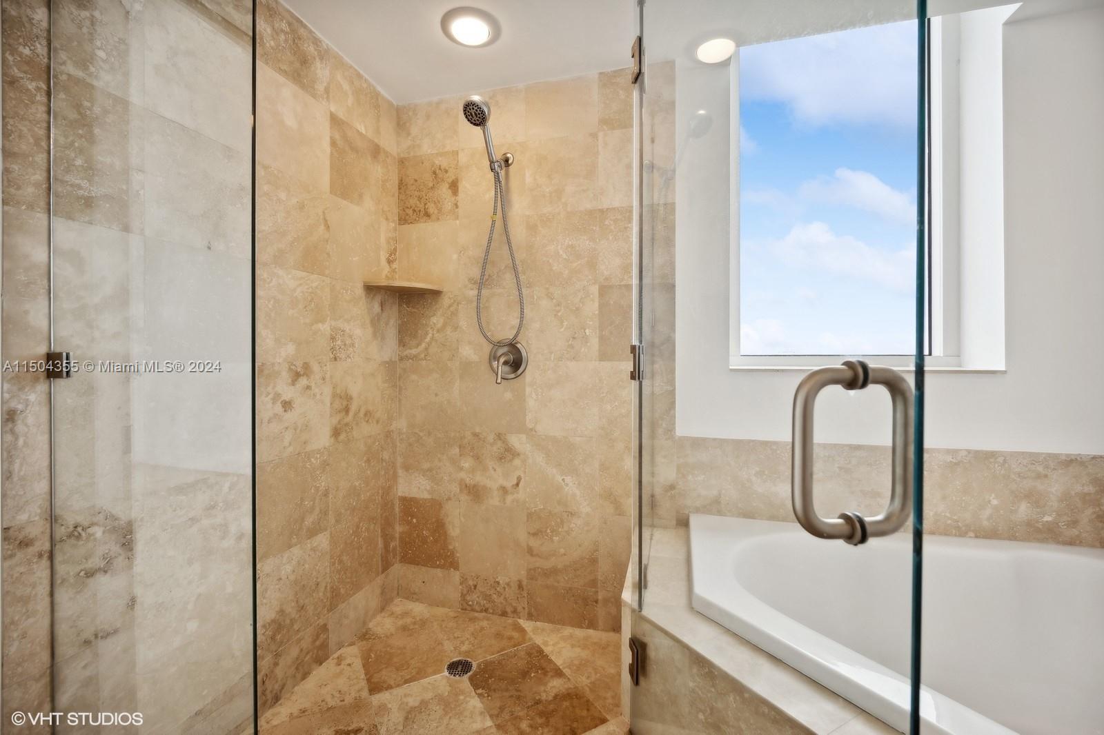 1745 E Hallandale Beach Blvd 602W, Hallandale Beach, Florida 33009, 3 Bedrooms Bedrooms, ,2 BathroomsBathrooms,Residential,For Sale,1745 E Hallandale Beach Blvd 602W,A11504355