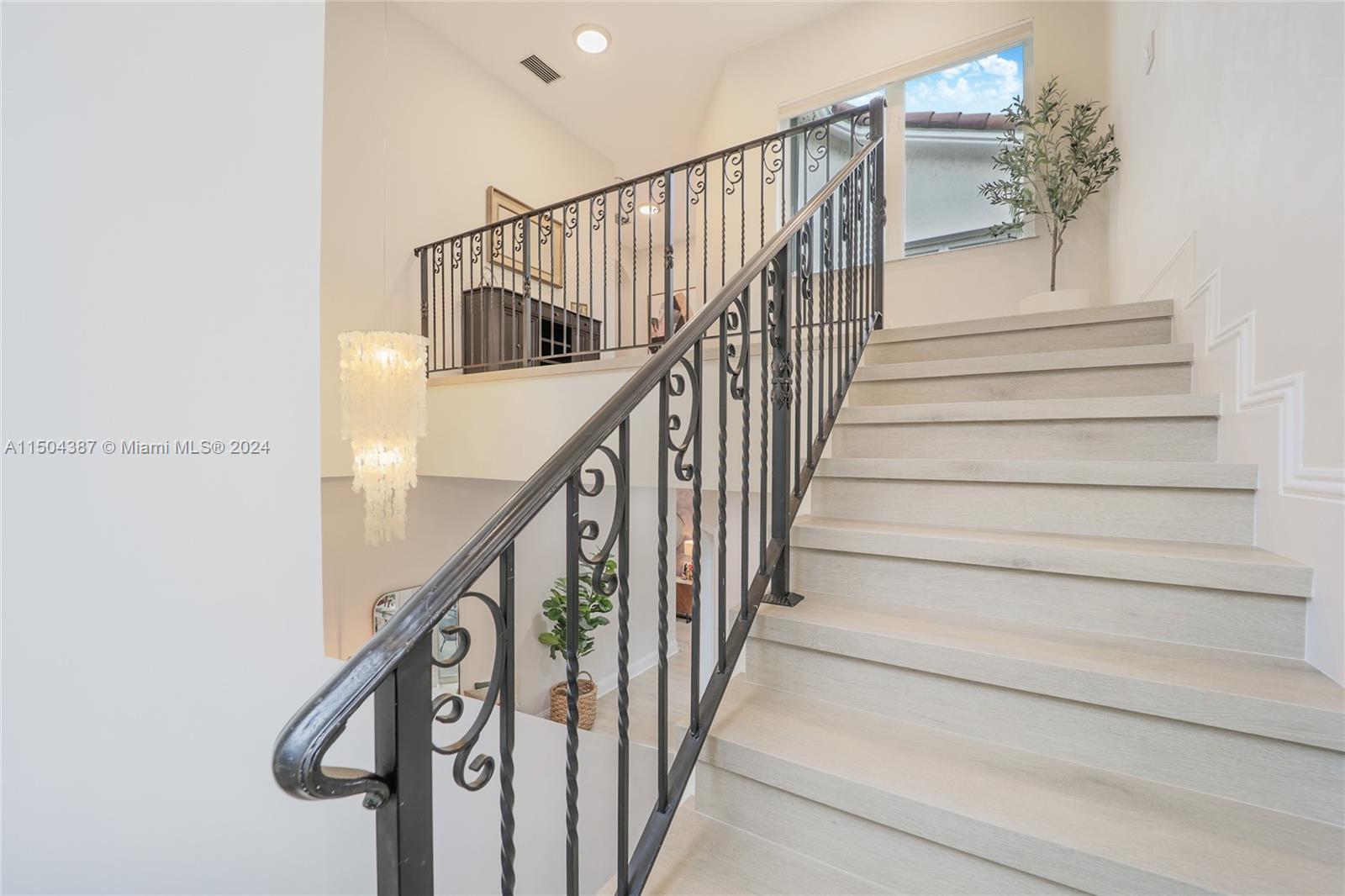 2735 Brickell Ct, Miami, FL, 33129 United States, 5 Bedrooms Bedrooms, ,5 BathroomsBathrooms,Residential,For Sale,Brickell Ct,A11504387
