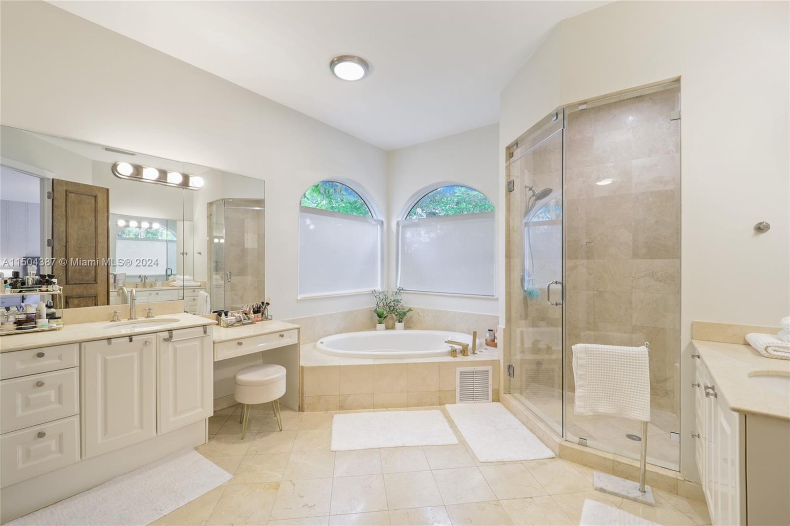 2735 Brickell Ct, Miami, FL, 33129 United States, 5 Bedrooms Bedrooms, ,5 BathroomsBathrooms,Residential,For Sale,Brickell Ct,A11504387