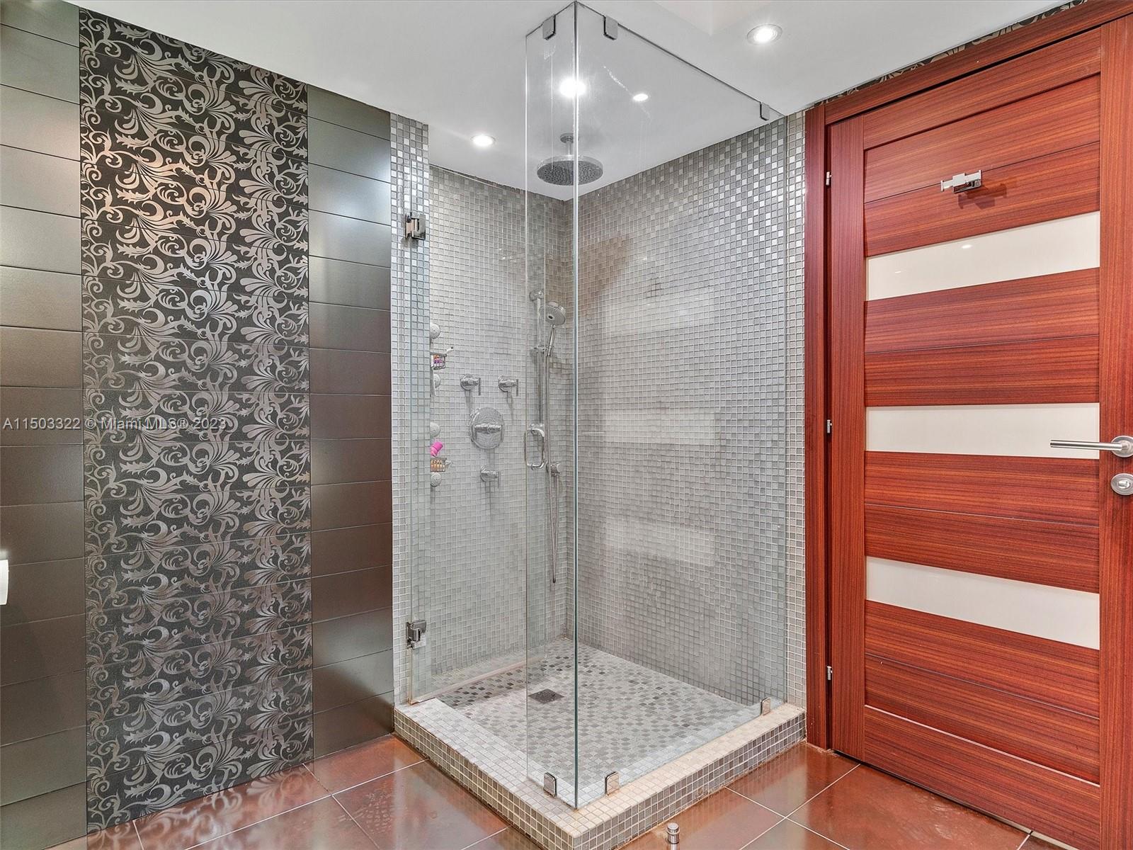 19667 Turnberry Way, Aventura, FL, 33180 United States, 2 Bedrooms Bedrooms, ,2 BathroomsBathrooms,Residential,For Sale,Turnberry Way,A11503322