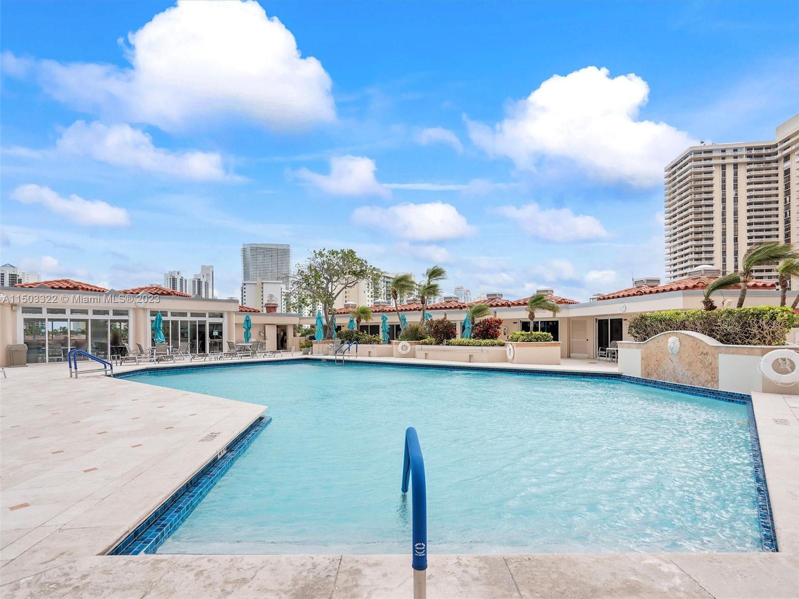 19667 Turnberry Way, Aventura, FL, 33180 United States, 2 Bedrooms Bedrooms, ,2 BathroomsBathrooms,Residential,For Sale,Turnberry Way,A11503322