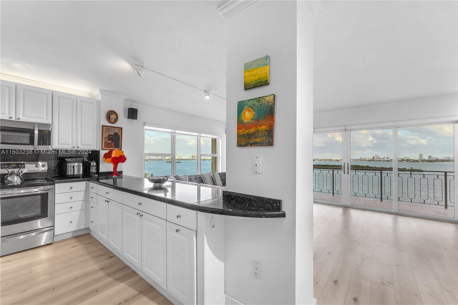 11111 Biscayne Blvd 15A, Miami, Florida 33181, 2 Bedrooms Bedrooms, ,2 BathroomsBathrooms,Residential,For Sale,11111 Biscayne Blvd 15A,A11503238