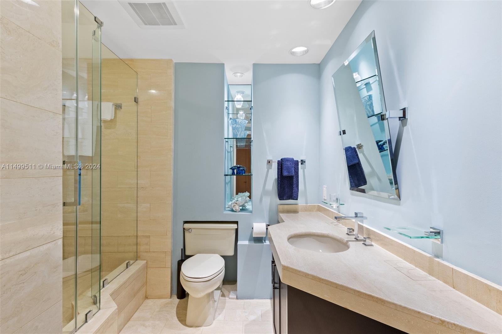 2nd Master Bathroom