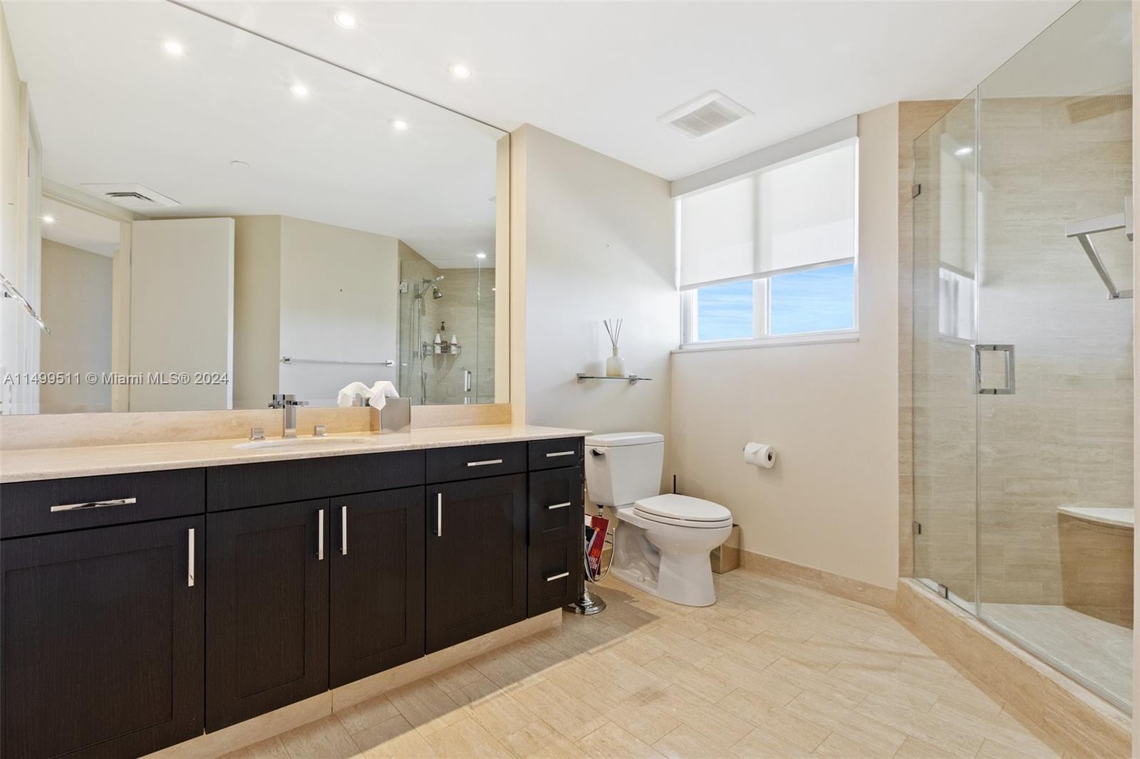 19500 Turnberry Way 26-AB, Aventura, Florida 33180, 4 Bedrooms Bedrooms, ,4 BathroomsBathrooms,Residential,For Sale,19500 Turnberry Way 26-AB,A11499511