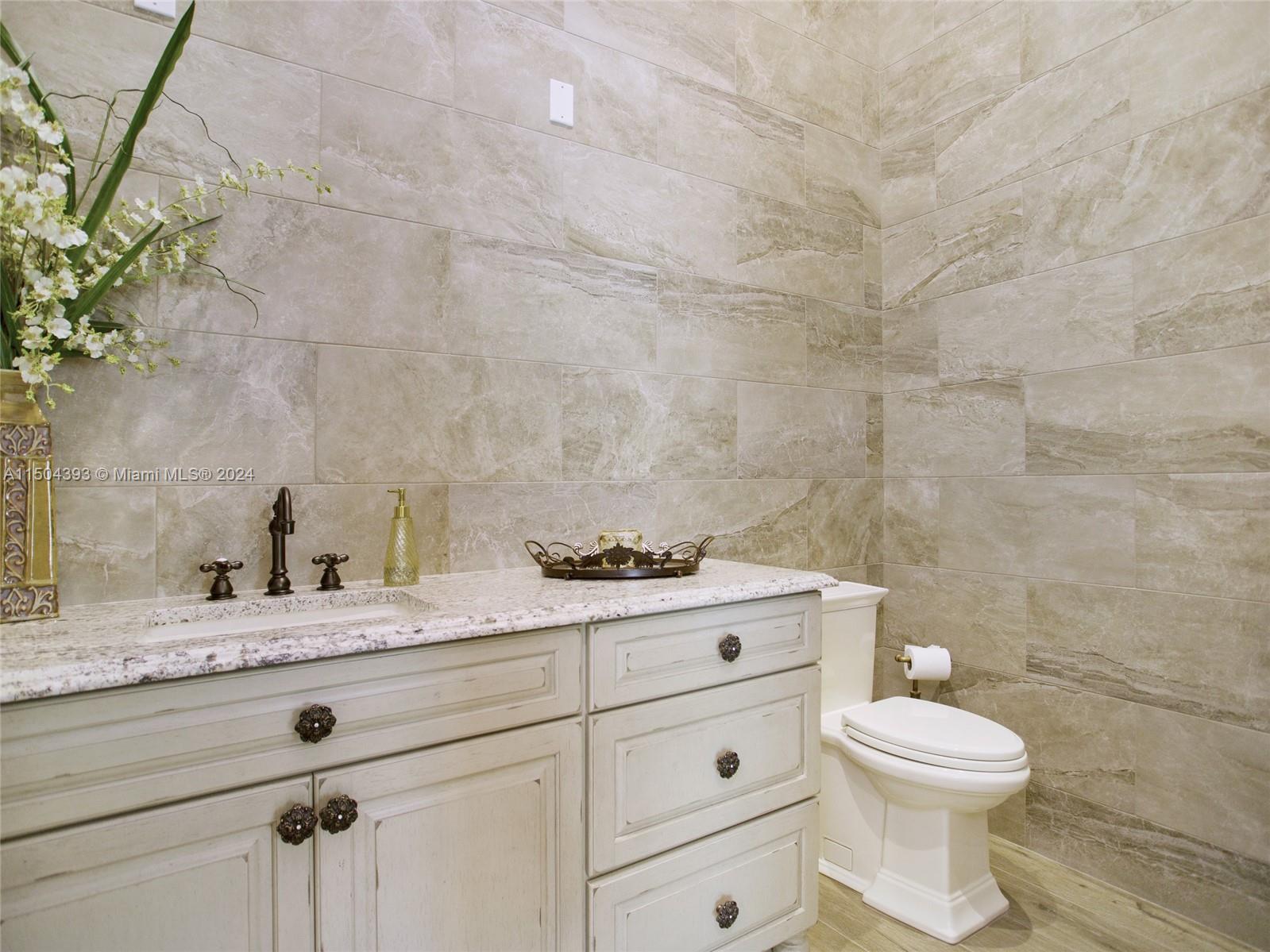 626 17th St, Naples, FL, 34117 United States, 4 Bedrooms Bedrooms, ,4 BathroomsBathrooms,Residential,For Sale,17th St,A11504393