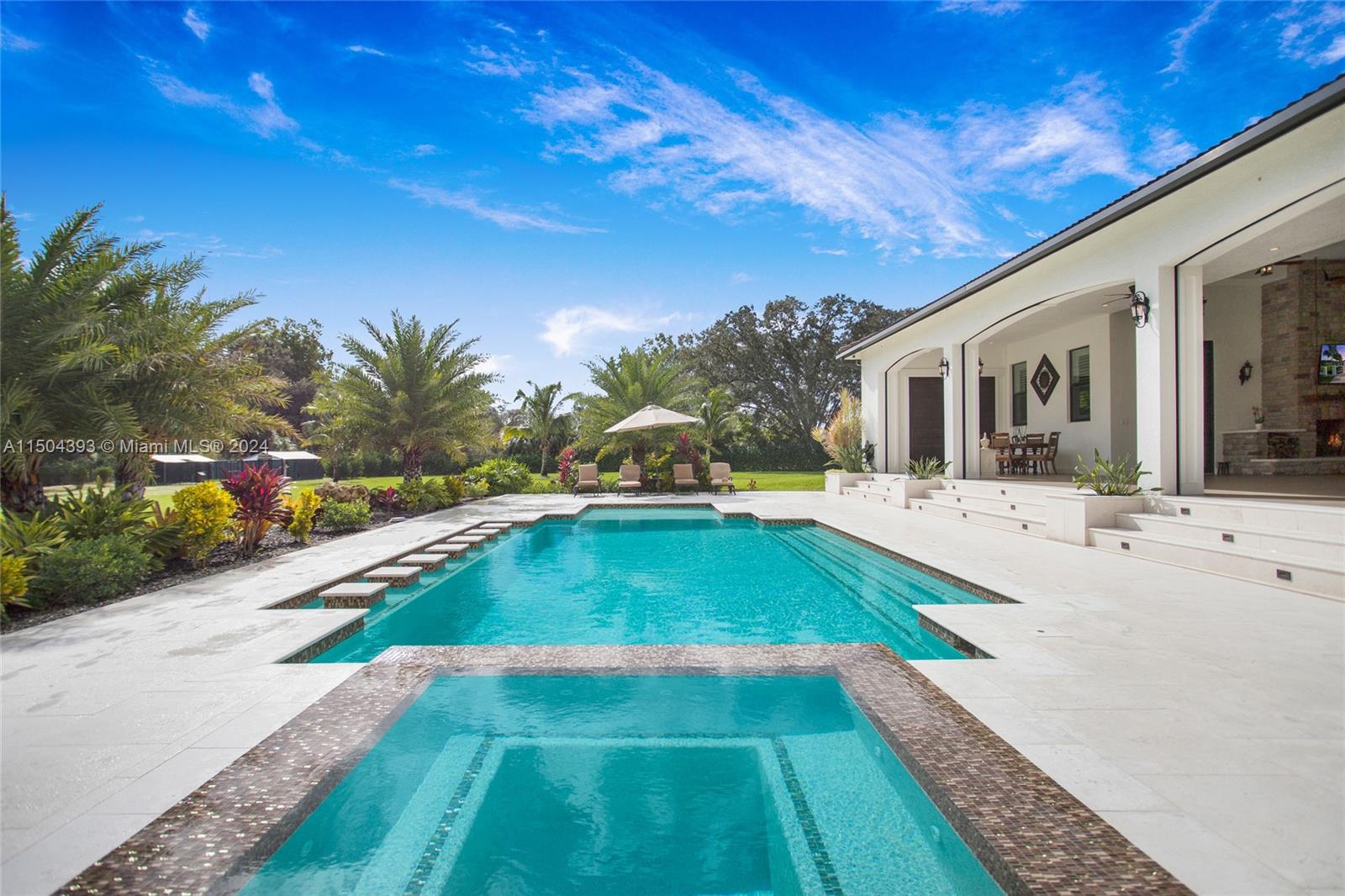 626 17th St, Naples, FL, 34117 United States, 4 Bedrooms Bedrooms, ,4 BathroomsBathrooms,Residential,For Sale,17th St,A11504393