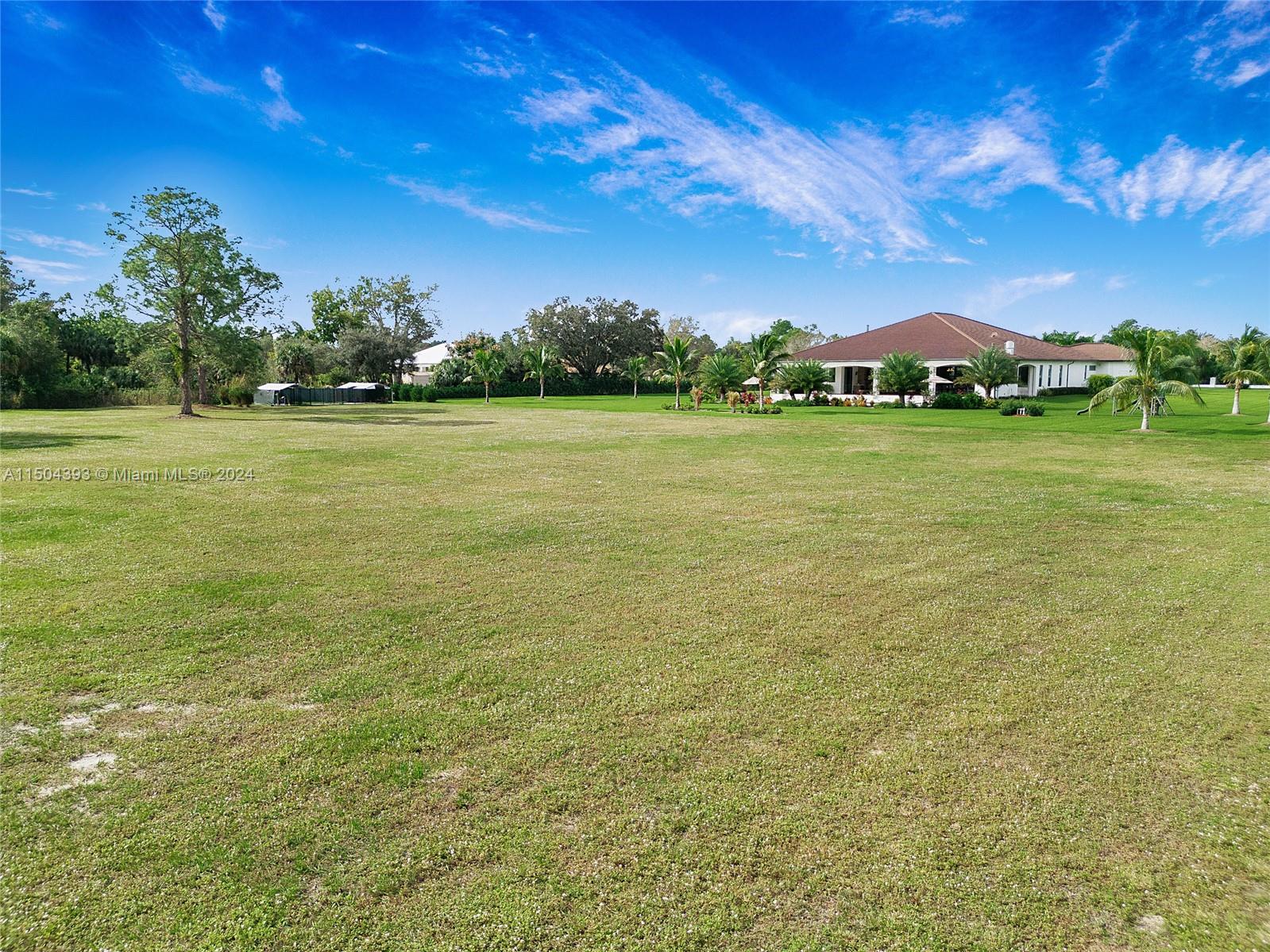 626 17th St, Naples, FL, 34117 United States, 4 Bedrooms Bedrooms, ,4 BathroomsBathrooms,Residential,For Sale,17th St,A11504393