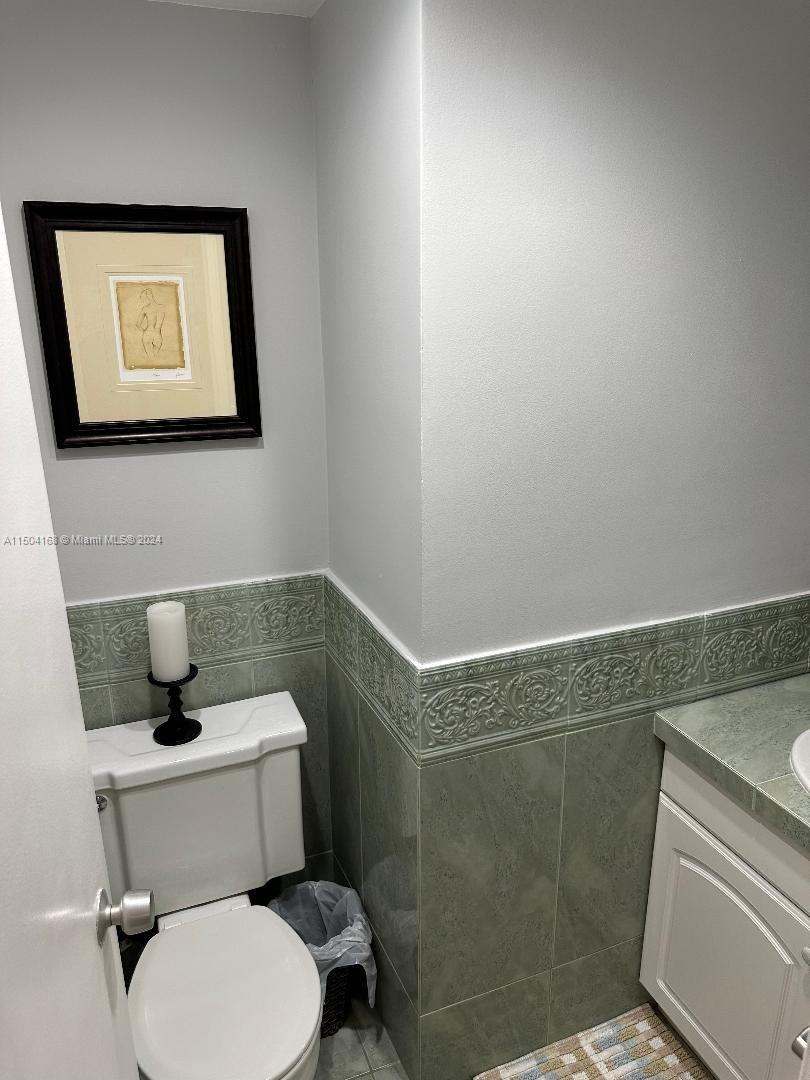 10185 Collins Ave 414, Bal Harbour, Florida 33154, 1 Bedroom Bedrooms, ,1 BathroomBathrooms,Residentiallease,For Rent,10185 Collins Ave 414,A11504168