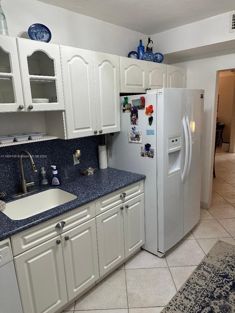 10185 Collins Ave 414, Bal Harbour, Florida 33154, 1 Bedroom Bedrooms, ,1 BathroomBathrooms,Residentiallease,For Rent,10185 Collins Ave 414,A11504168