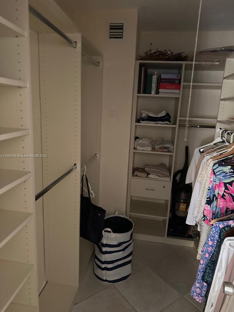 10185 Collins Ave 414, Bal Harbour, Florida 33154, 1 Bedroom Bedrooms, ,1 BathroomBathrooms,Residentiallease,For Rent,10185 Collins Ave 414,A11504168